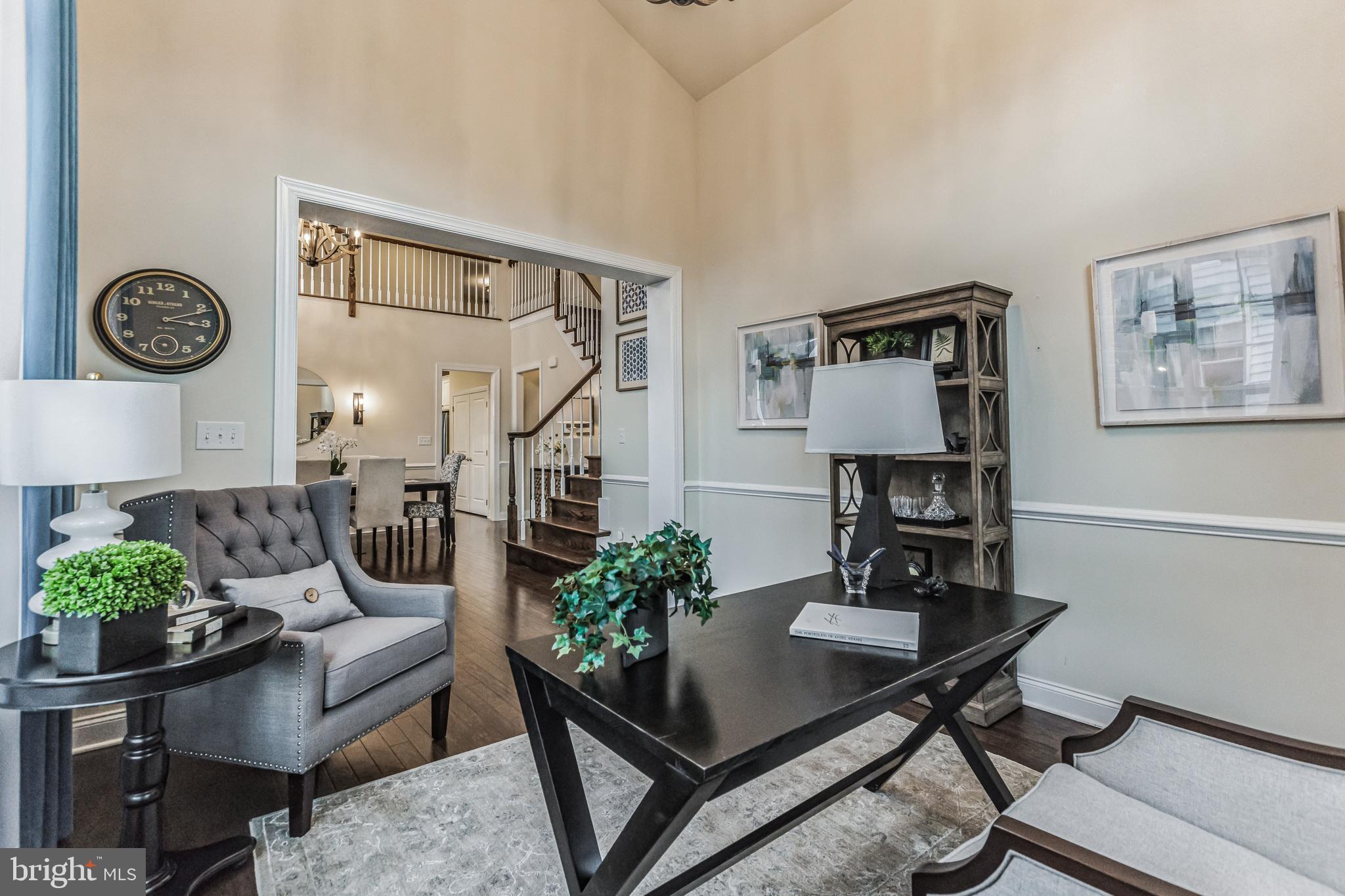 ENCLAVE AT ELLIS PRE - Residential