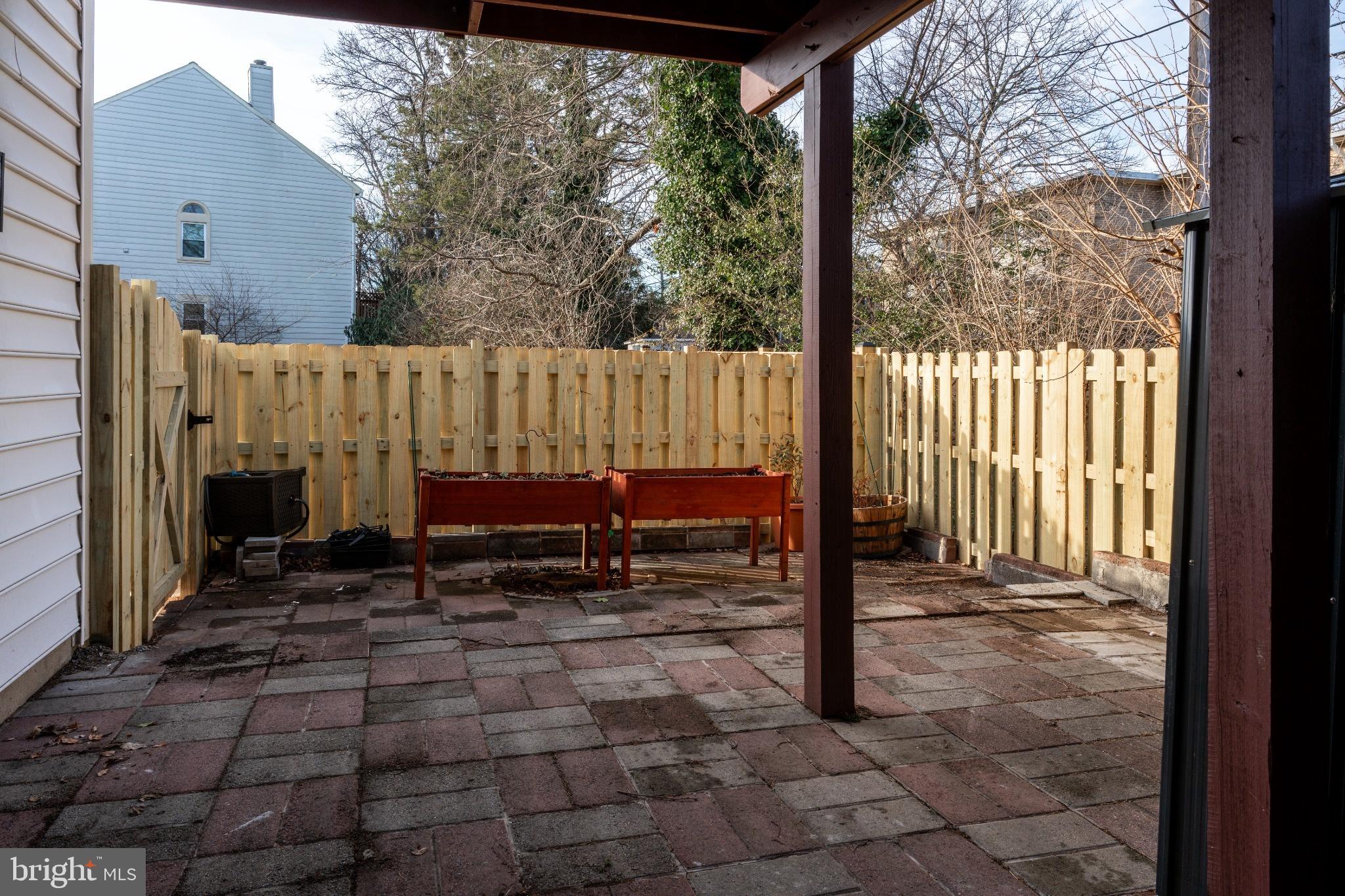 WATERFORD PARK - Residential