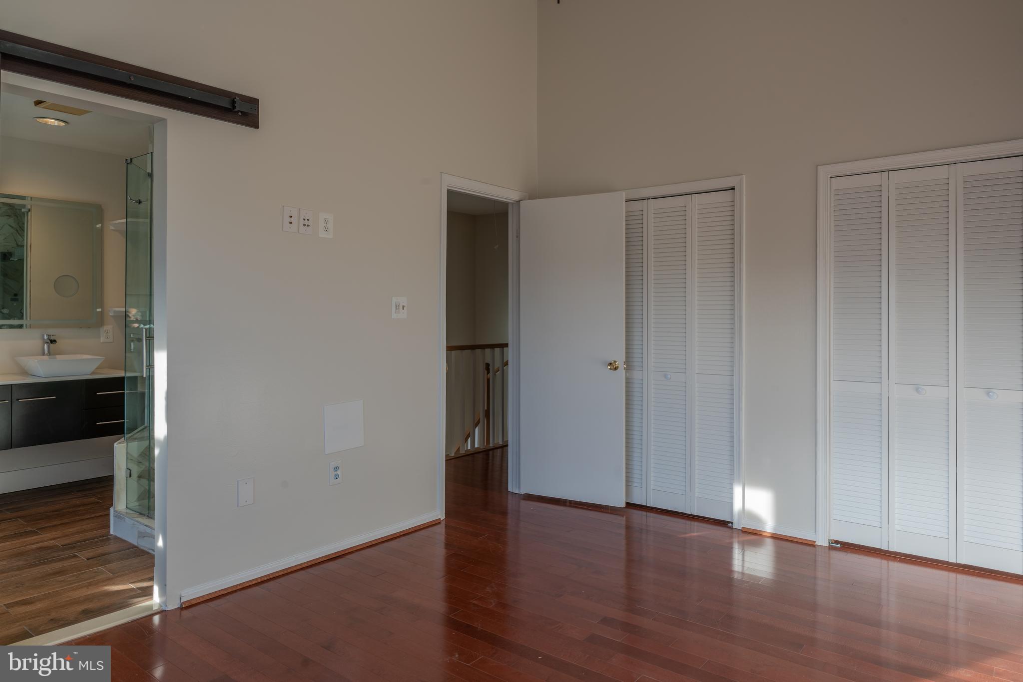 WATERFORD PARK - Residential