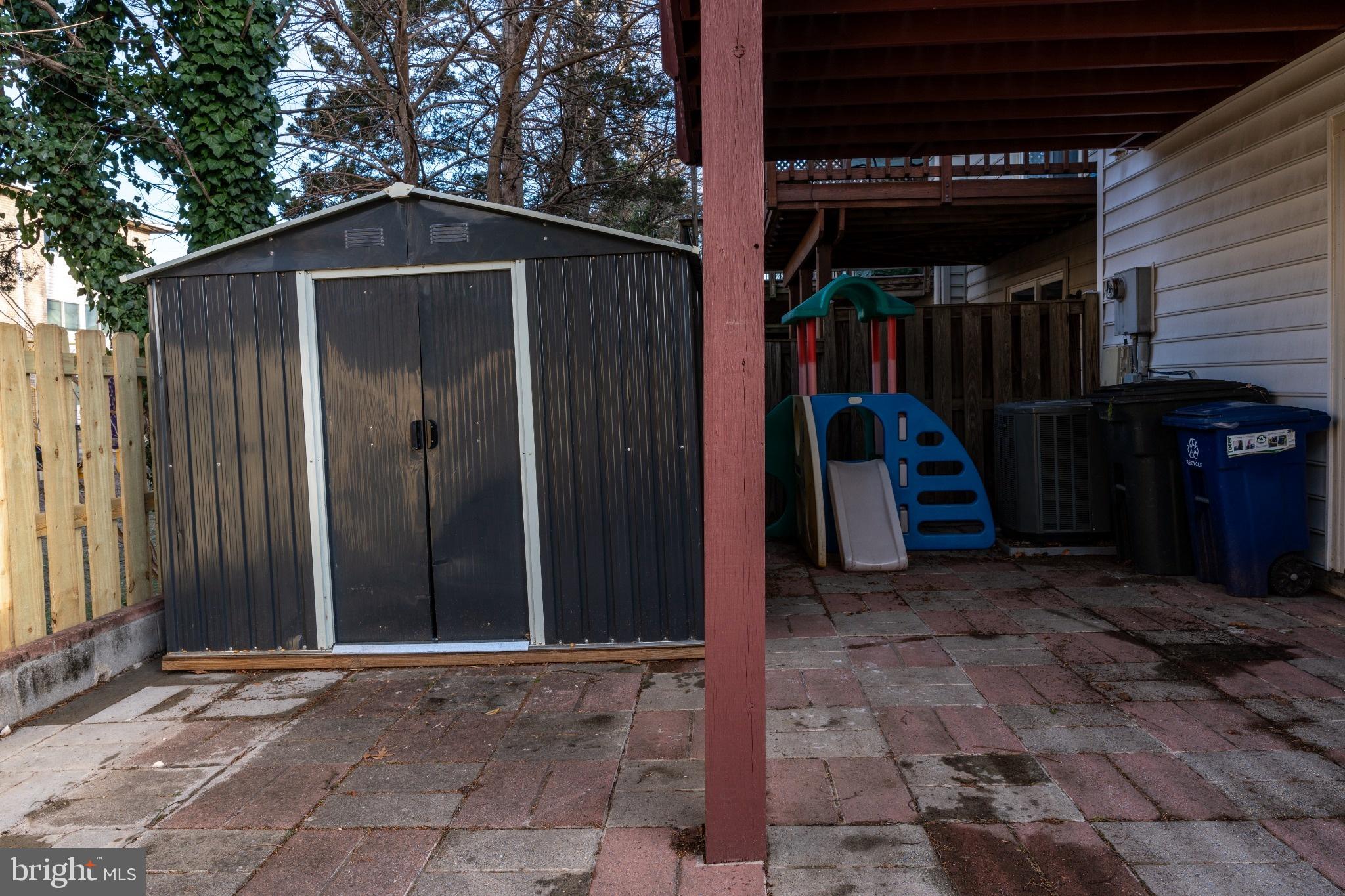 WATERFORD PARK - Residential