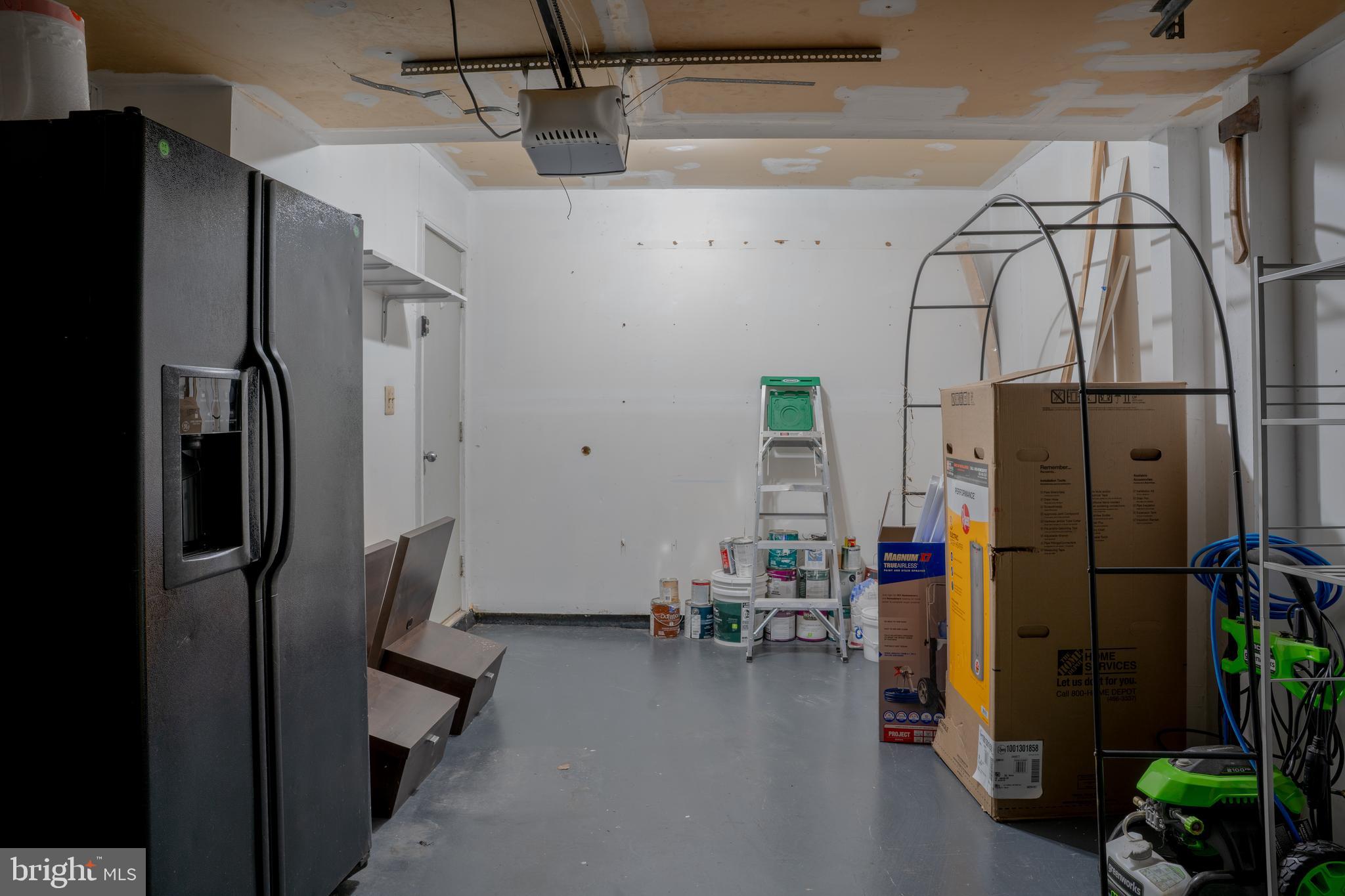 WATERFORD PARK - Residential