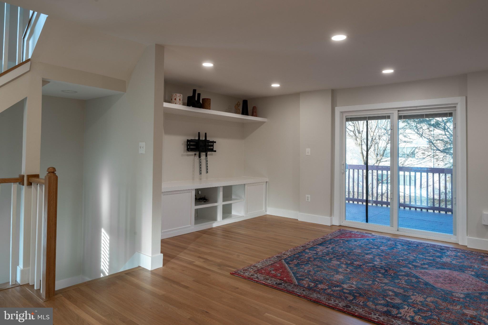 WATERFORD PARK - Residential