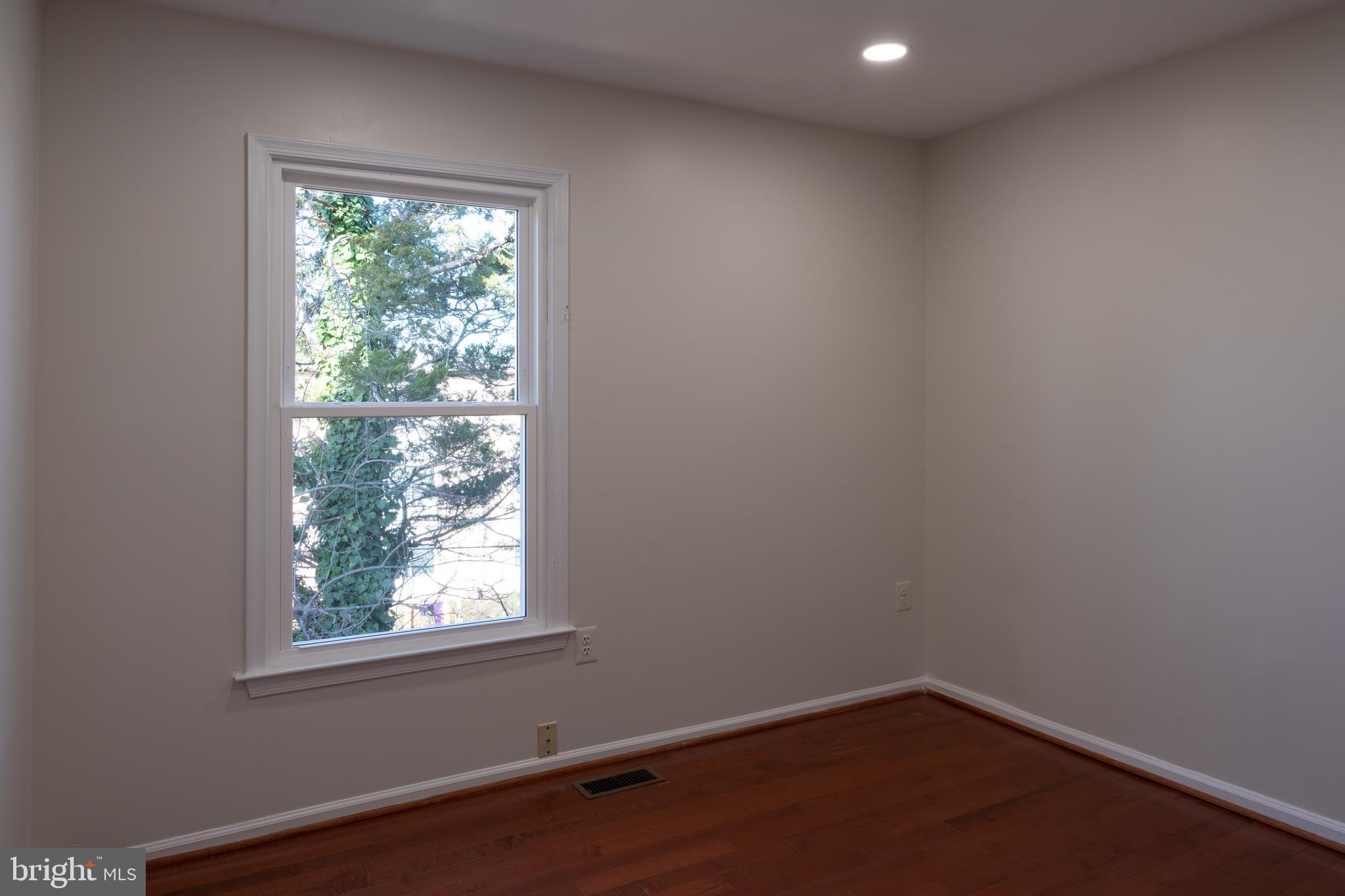 WATERFORD PARK - Residential