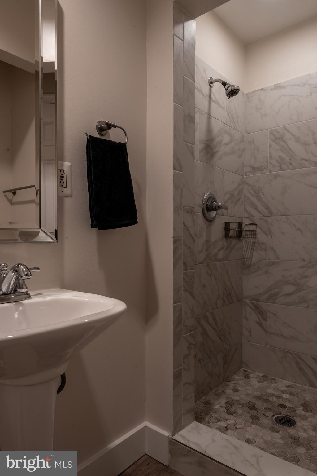 WATERFORD PARK - Residential