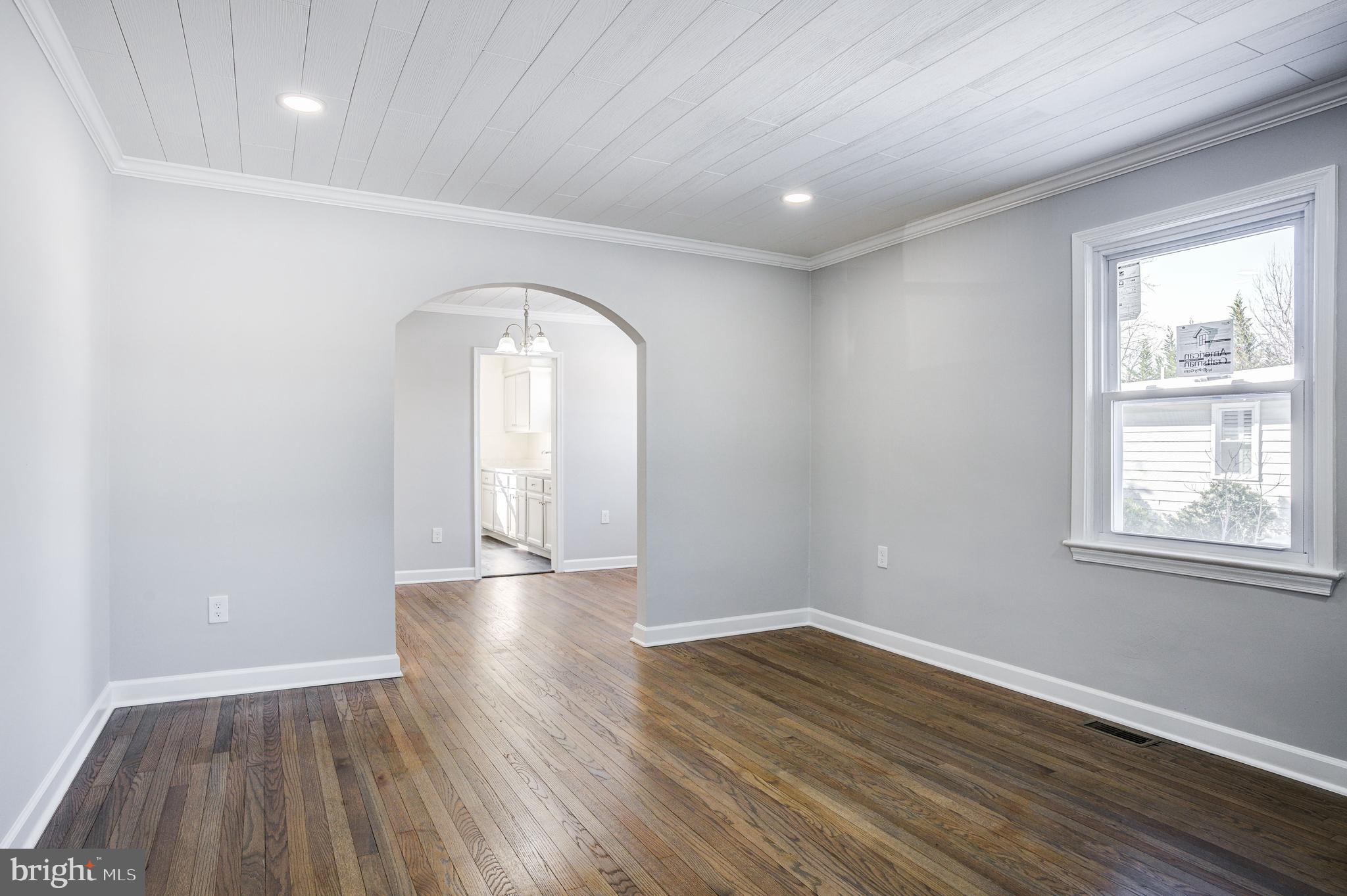 RIVERDALE PARK - Residential Lease