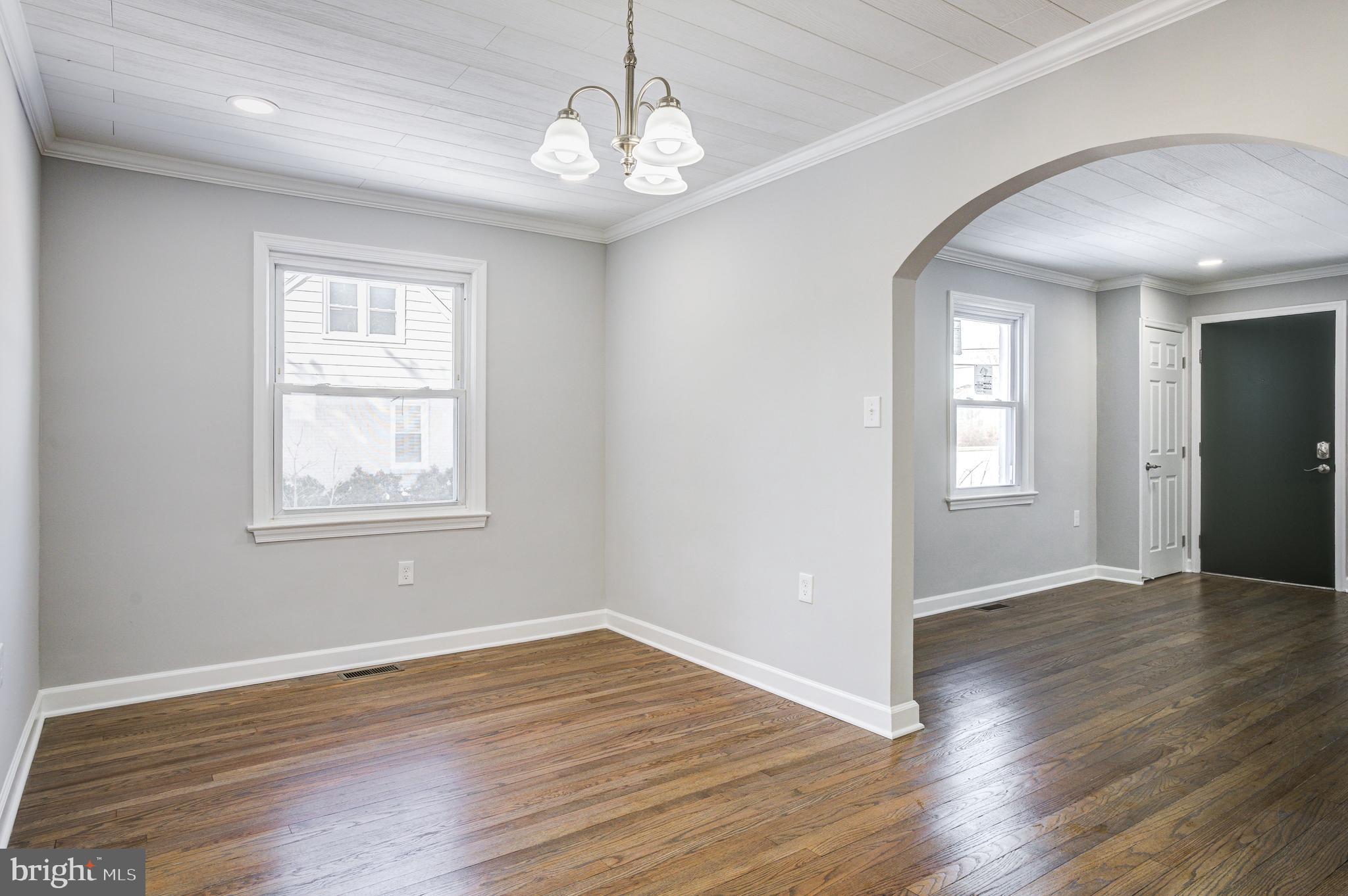 RIVERDALE PARK - Residential Lease