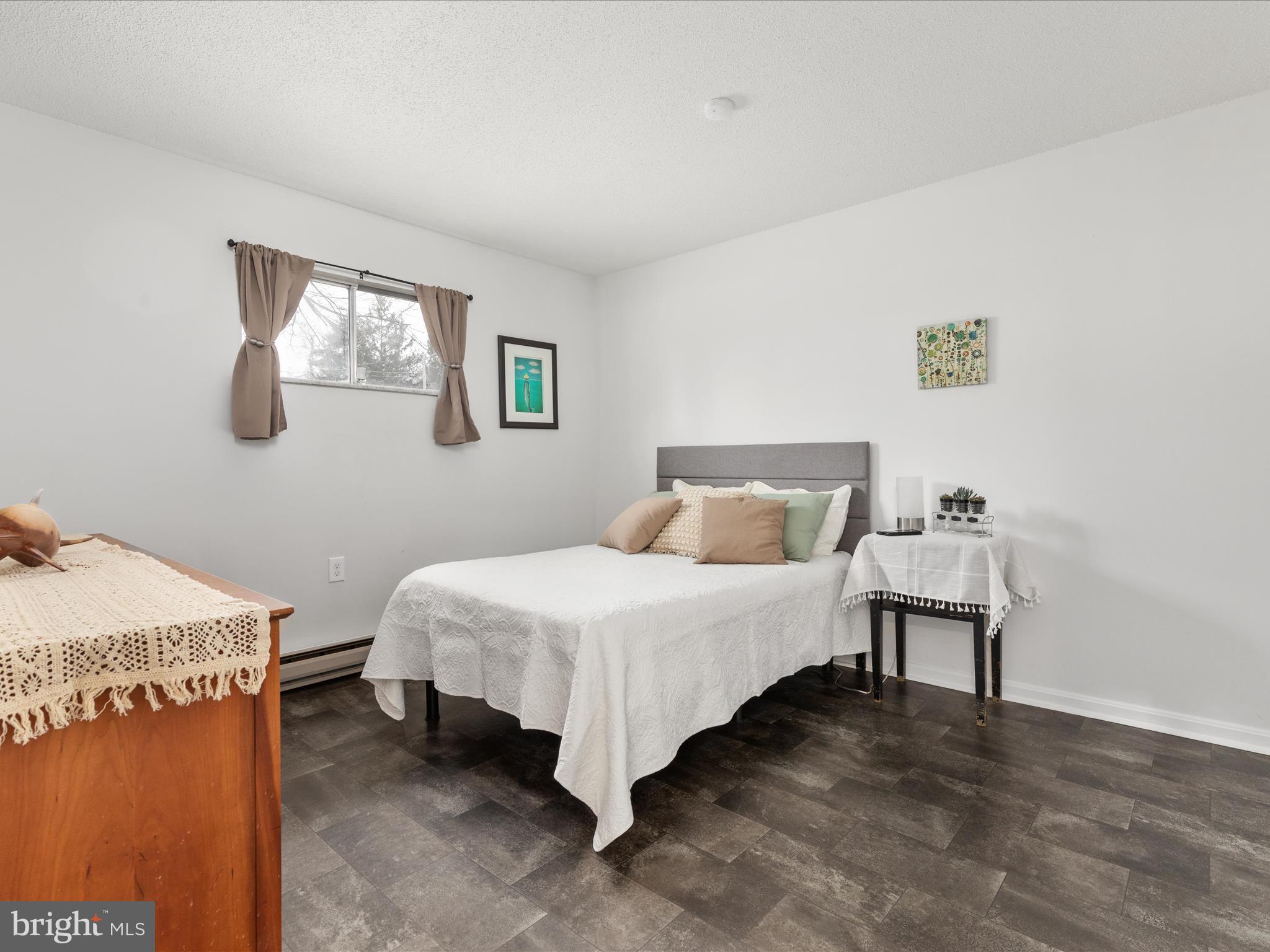 HEATHERFIELD - Residential