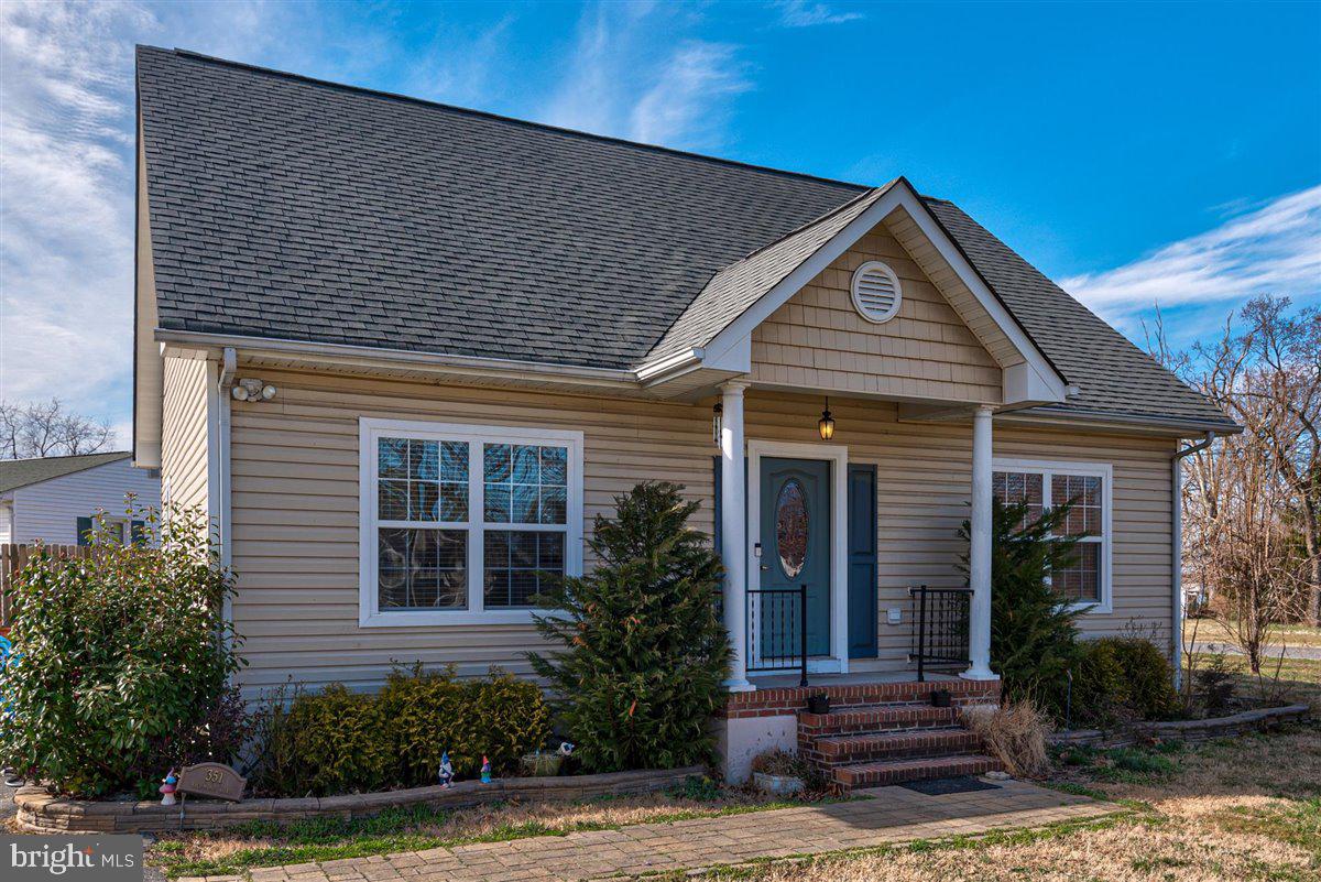 EBB TIDE - Residential