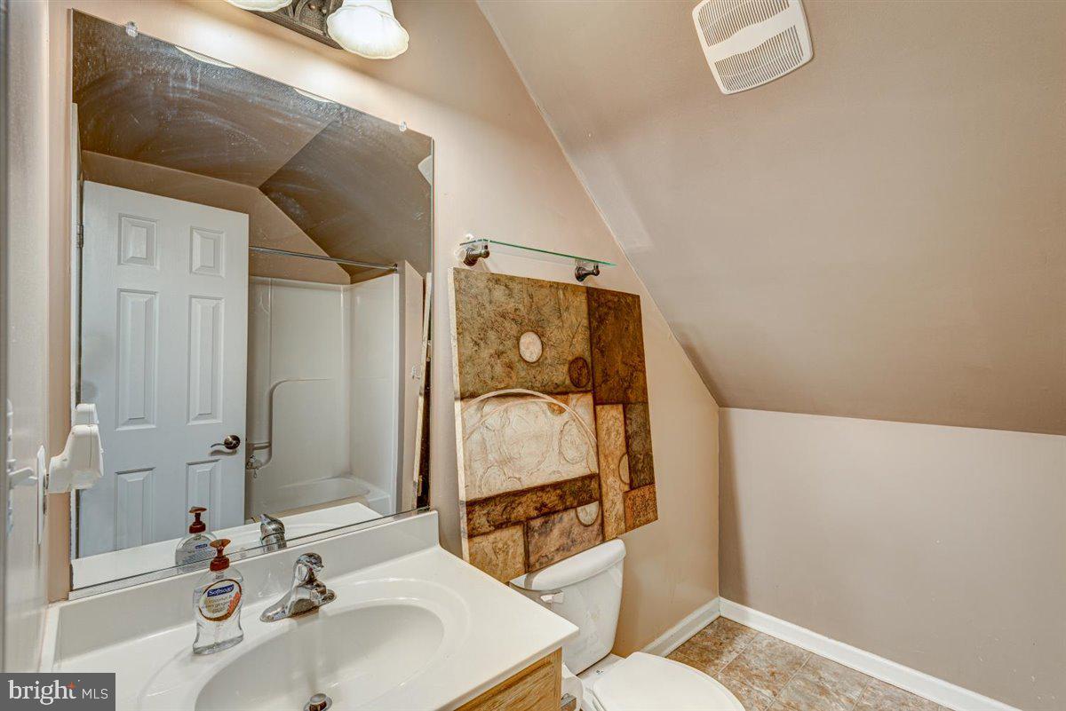 EBB TIDE - Residential