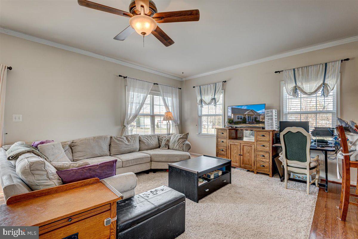 EBB TIDE - Residential