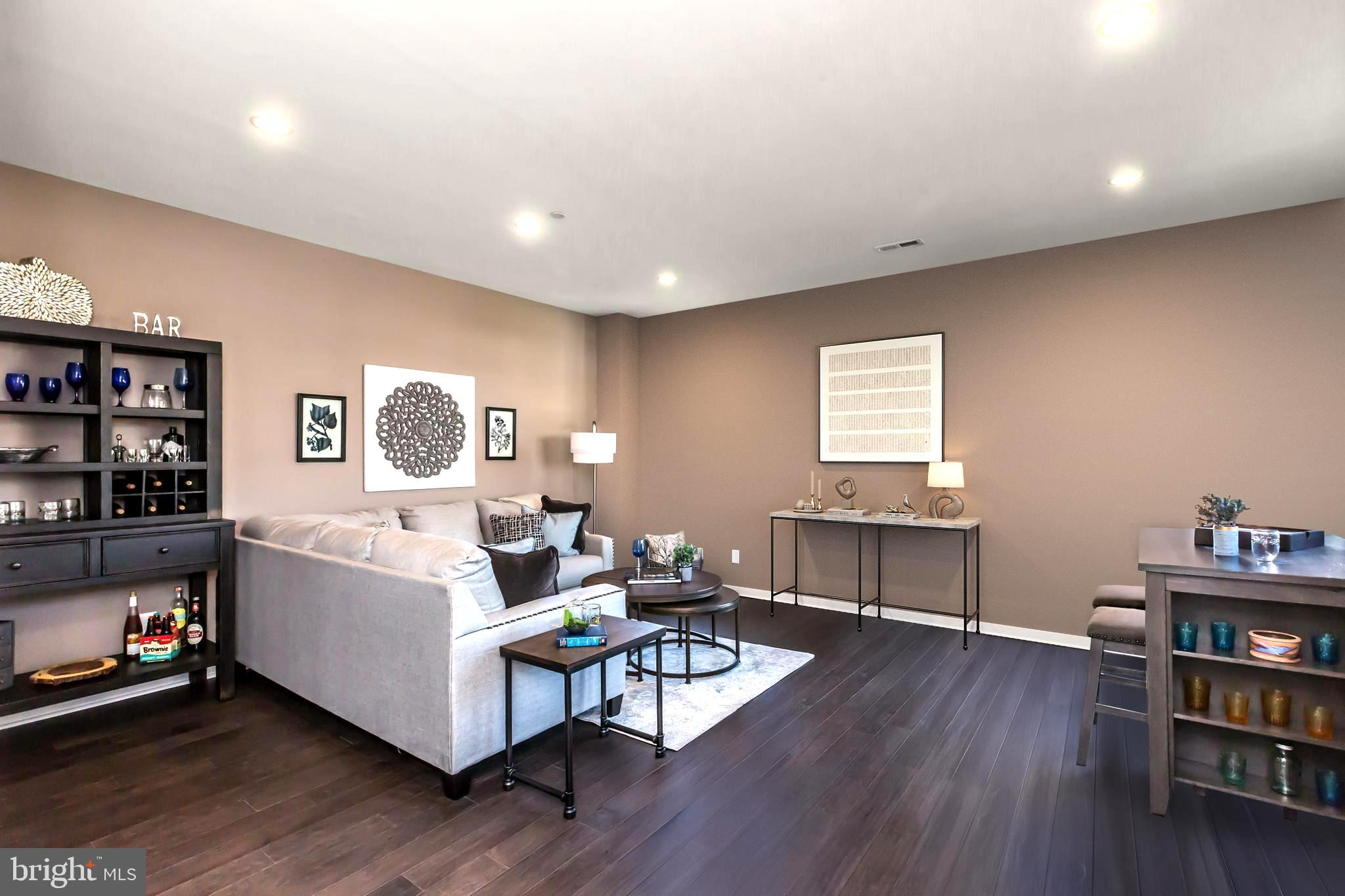 ALDERWOOD RUN - Residential