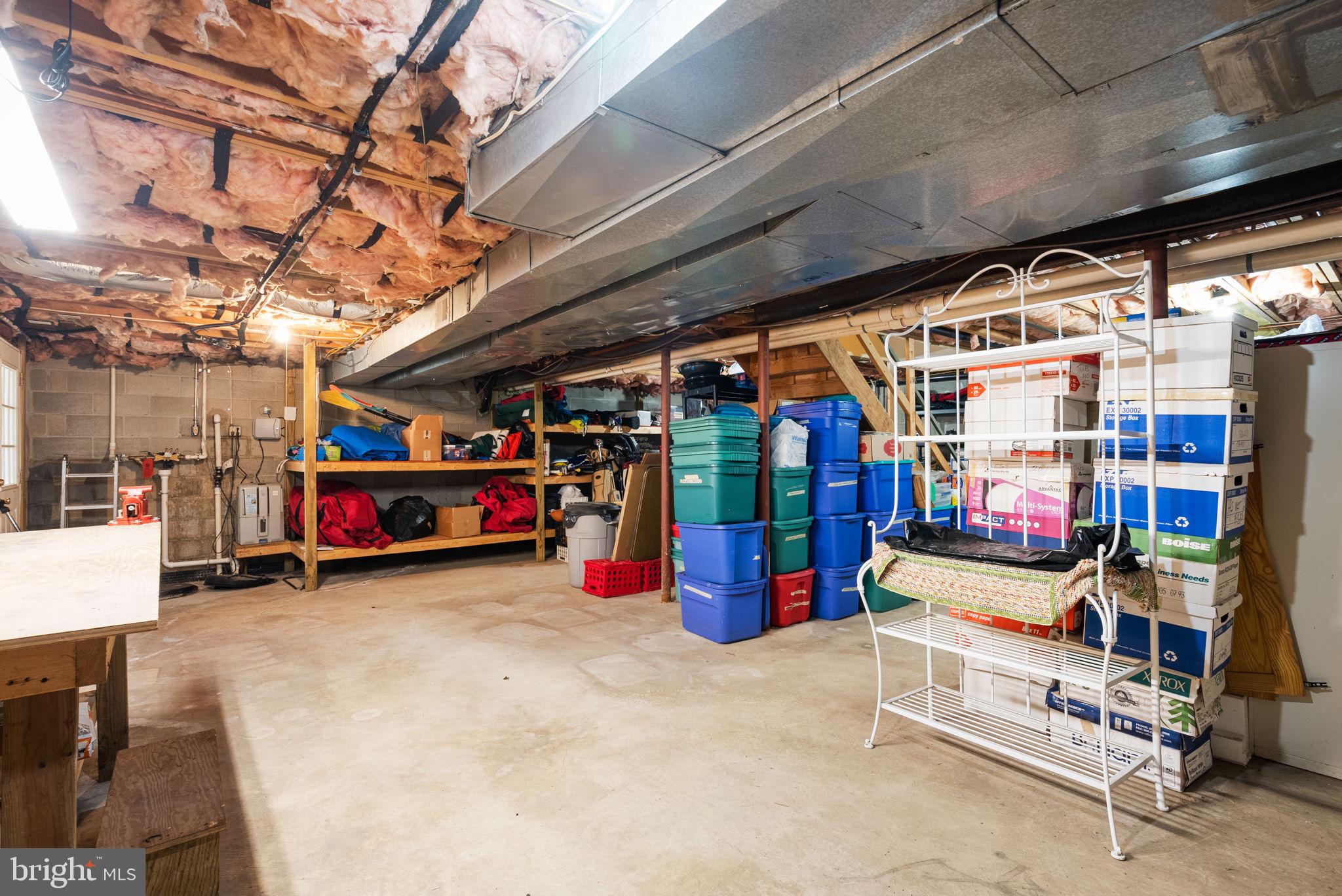 POINT FIELD LANDING - Residential