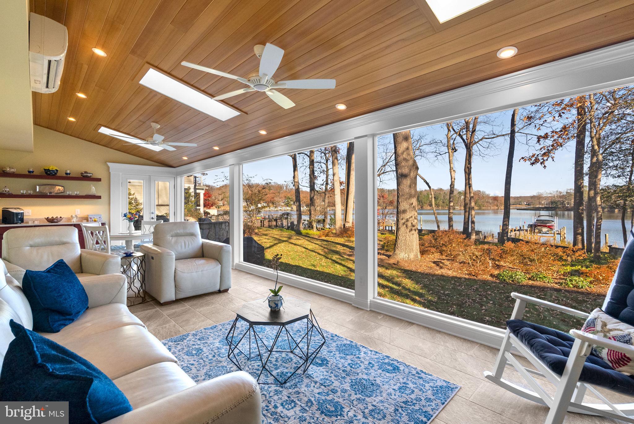 531 POINT FIELD DRIVE