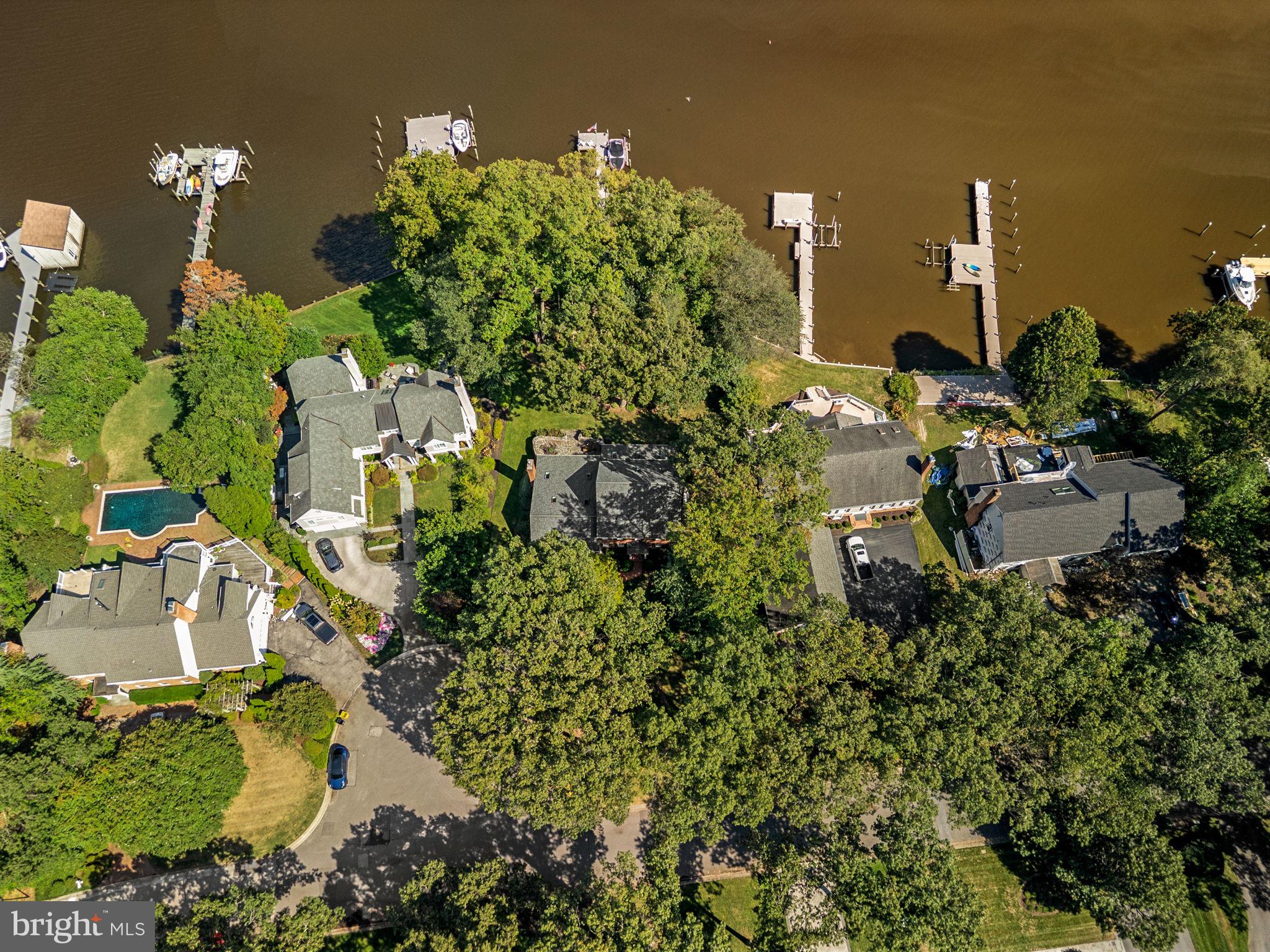 POINT FIELD LANDING - Residential