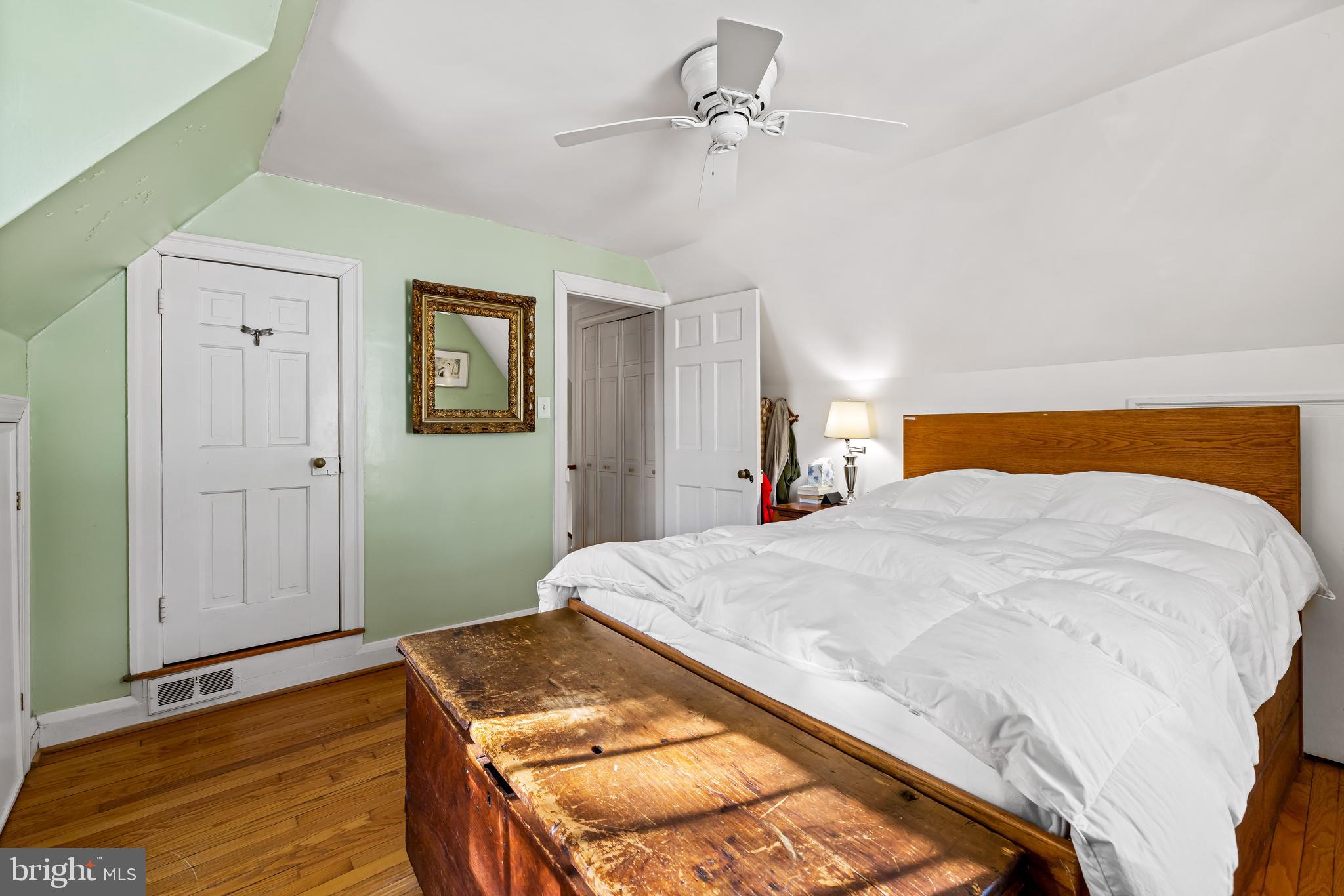 MOUNT WASHINGTON - Residential