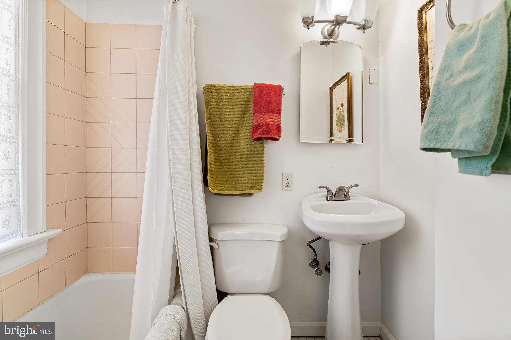 MOUNT WASHINGTON - Residential