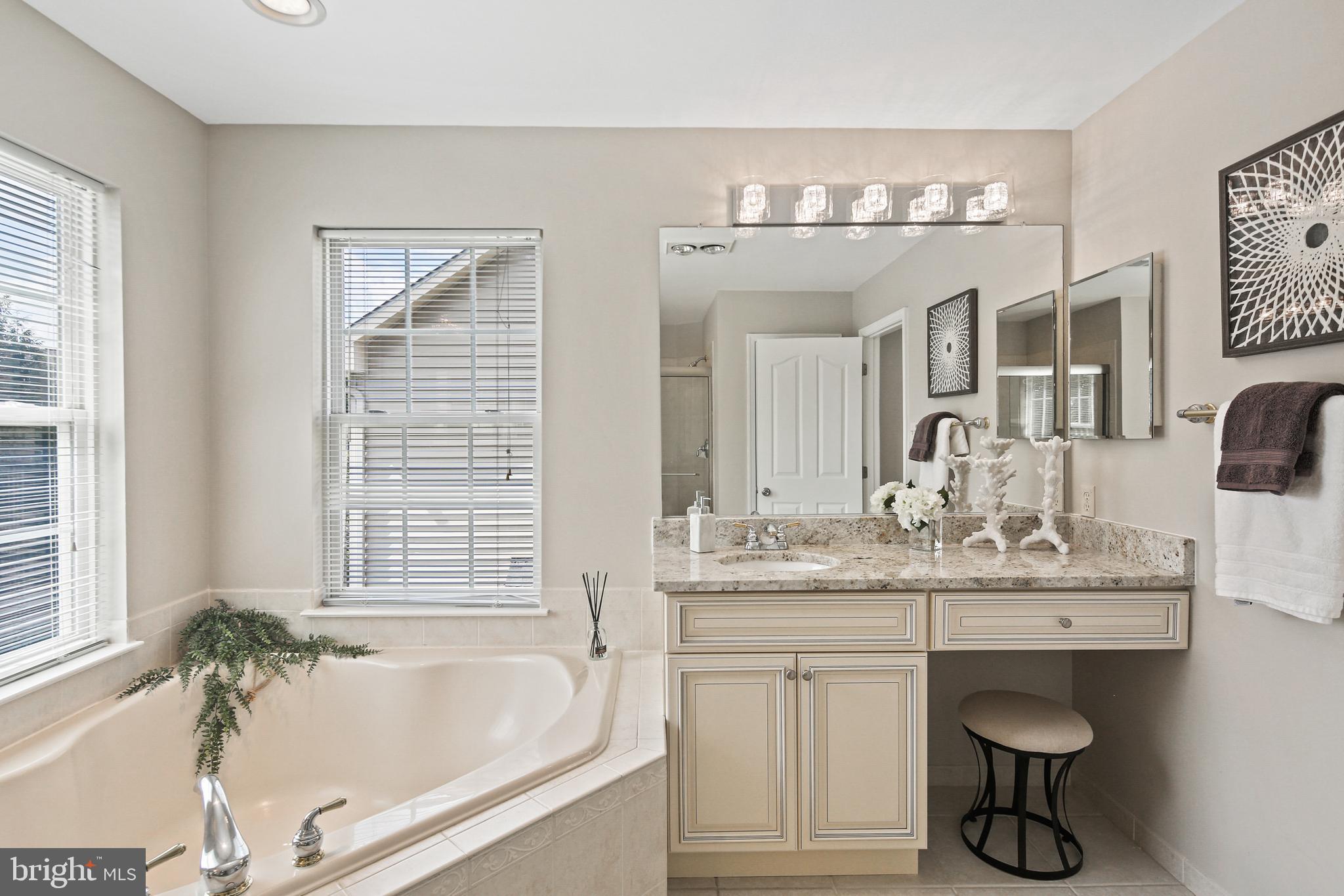 EMERSON - Residential