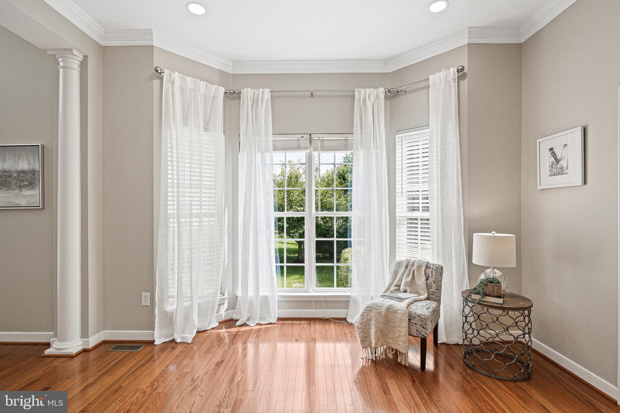 EMERSON - Residential