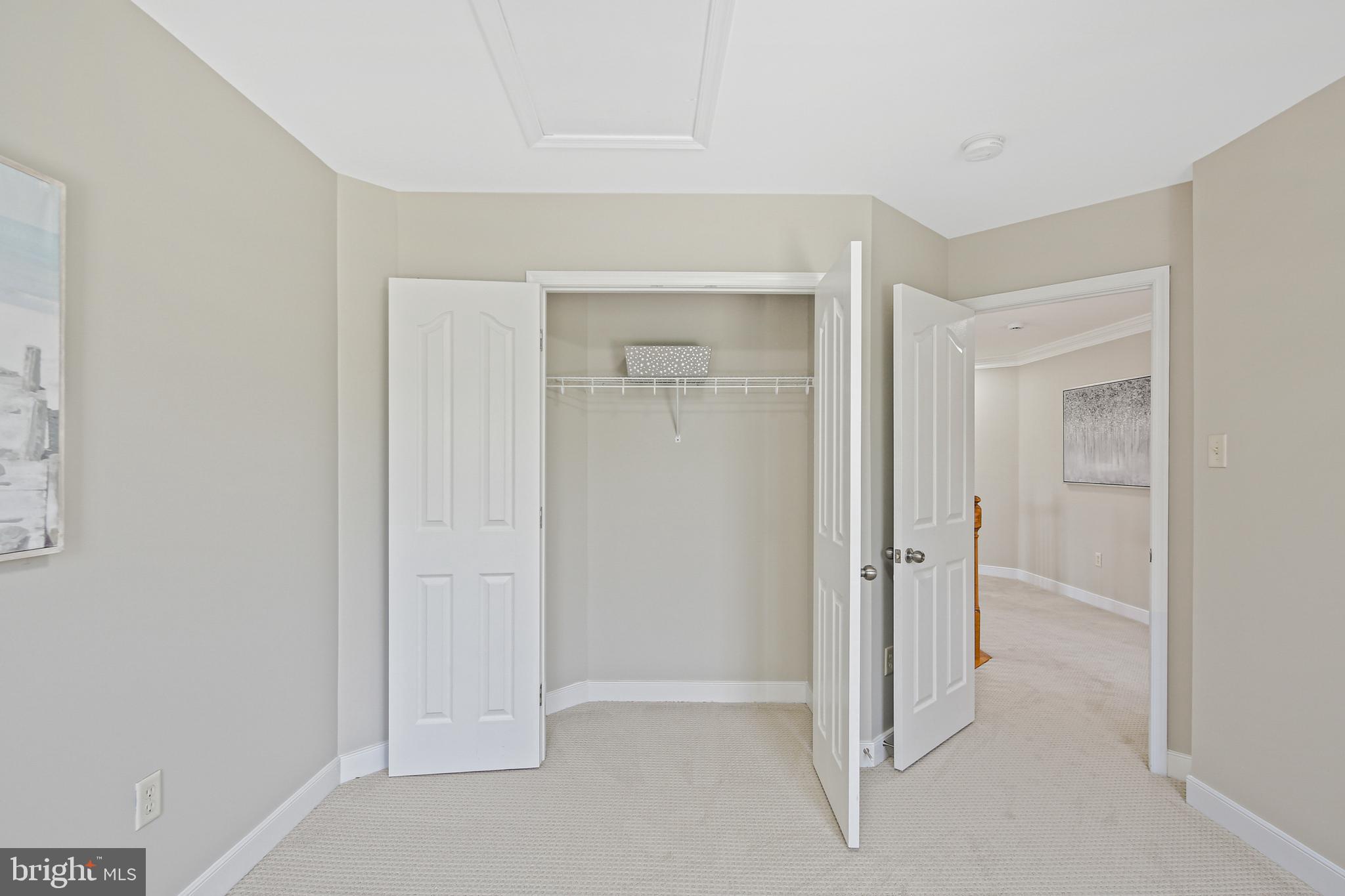 EMERSON - Residential