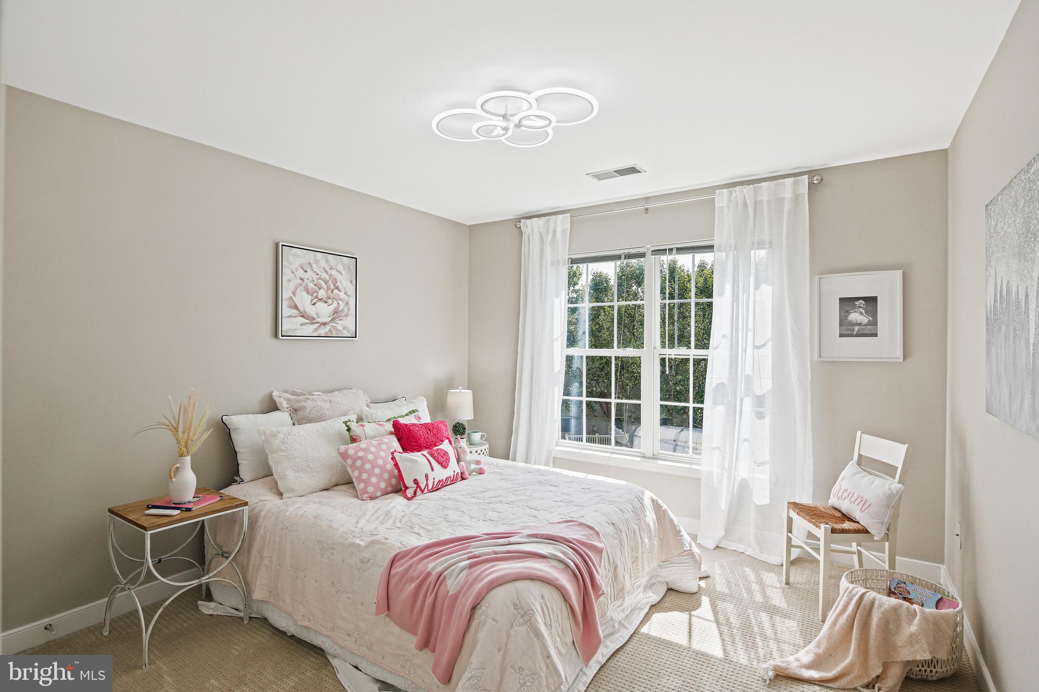 EMERSON - Residential