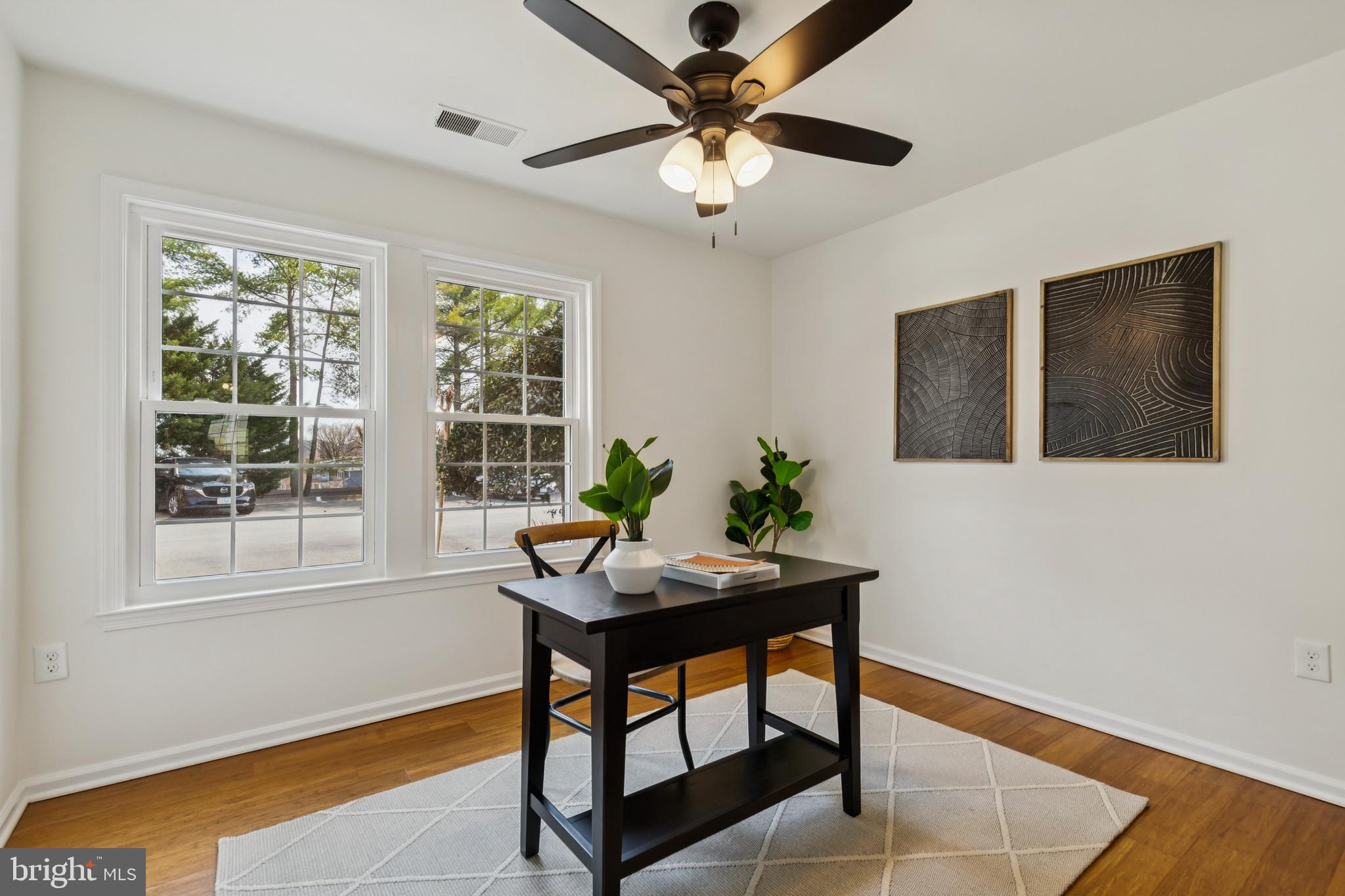 WATERS EDGE - Residential