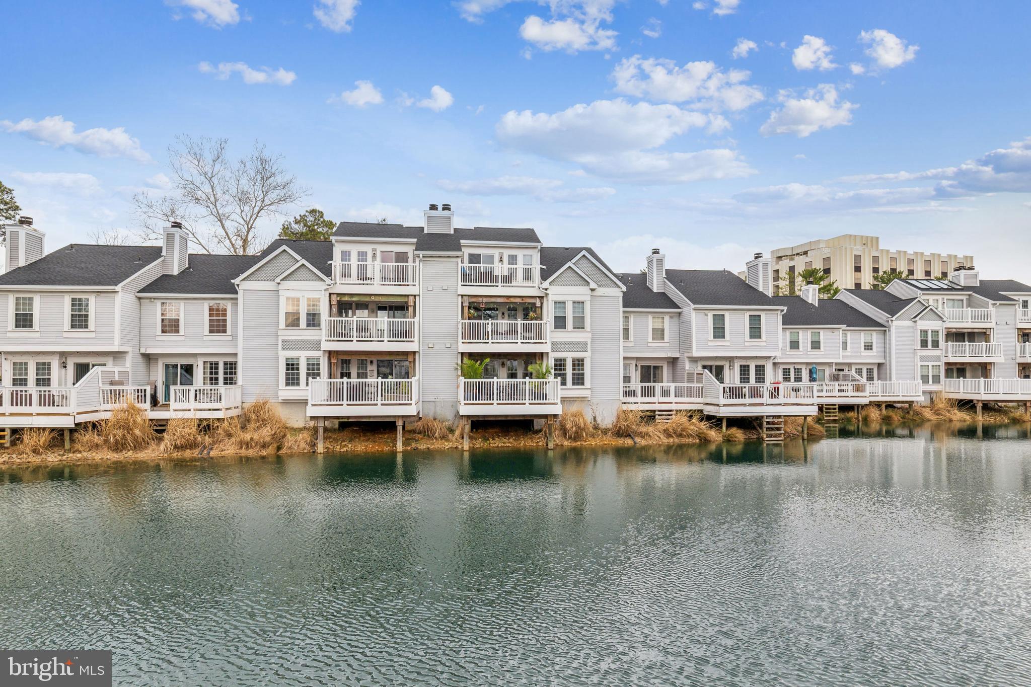 WATERS EDGE - Residential