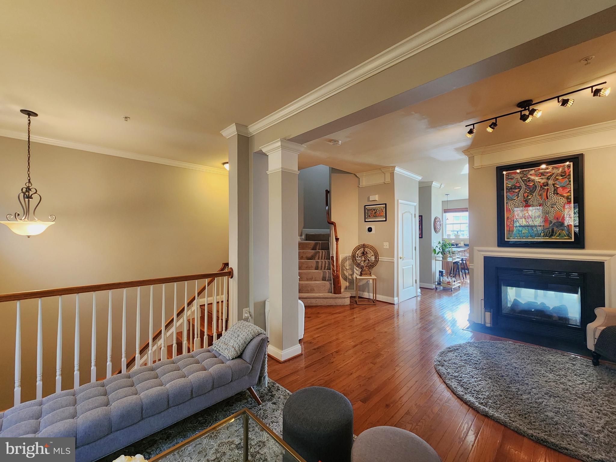 REDLAND ESTATES - Residential Lease