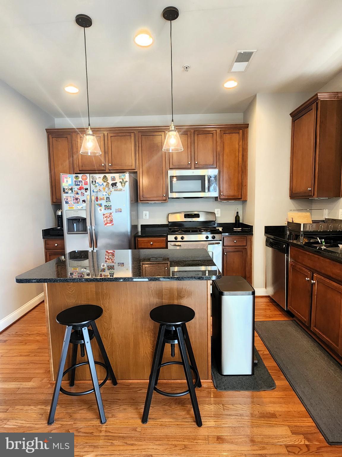 REDLAND ESTATES - Residential Lease