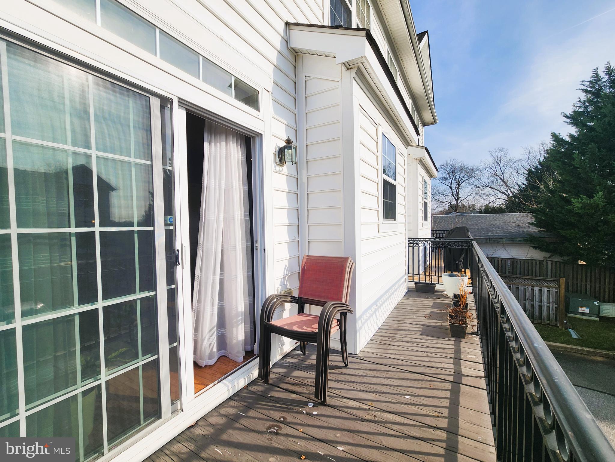 REDLAND ESTATES - Residential Lease