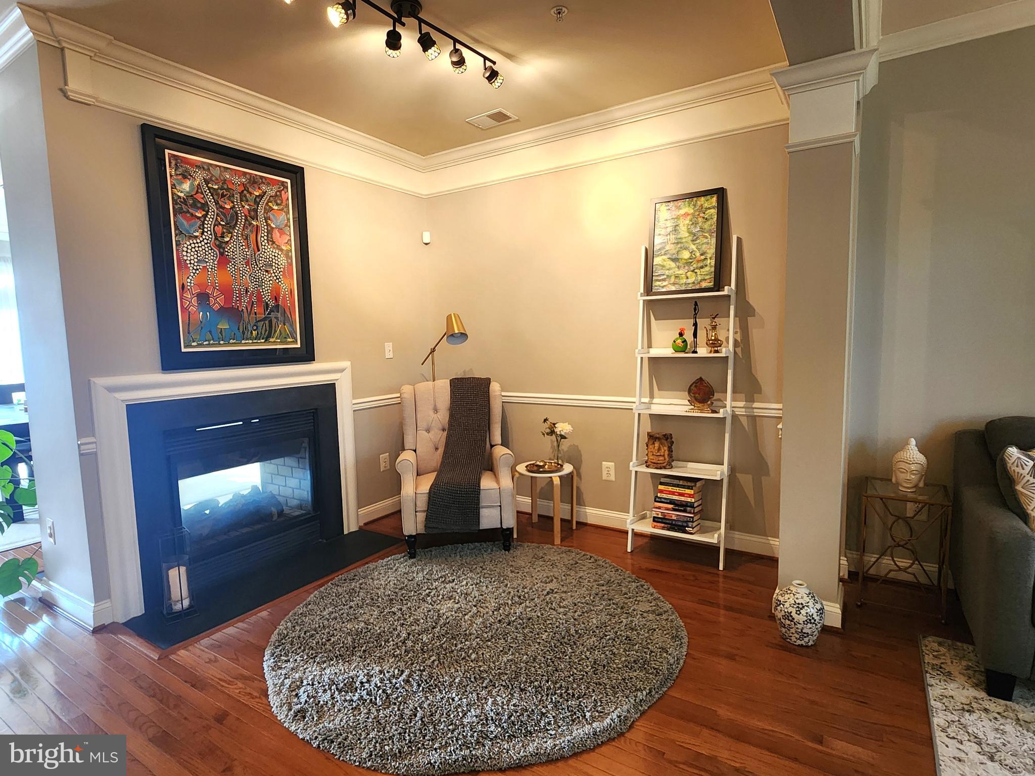 REDLAND ESTATES - Residential Lease