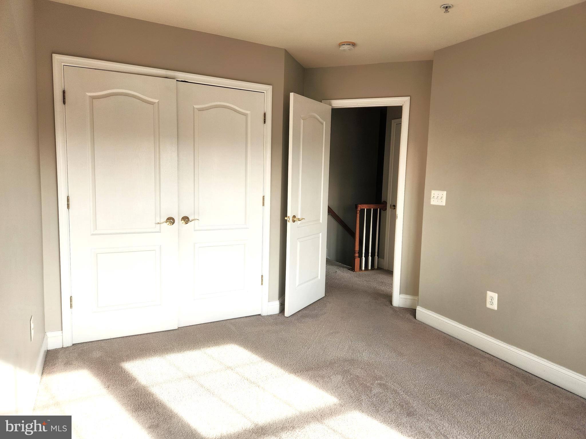 REDLAND ESTATES - Residential Lease