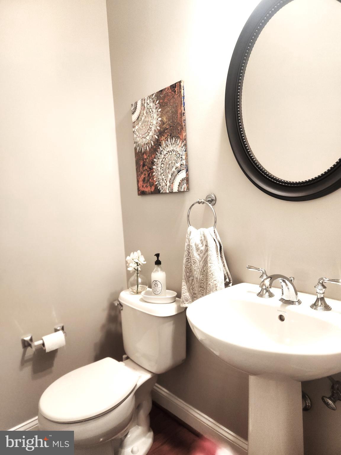 REDLAND ESTATES - Residential Lease