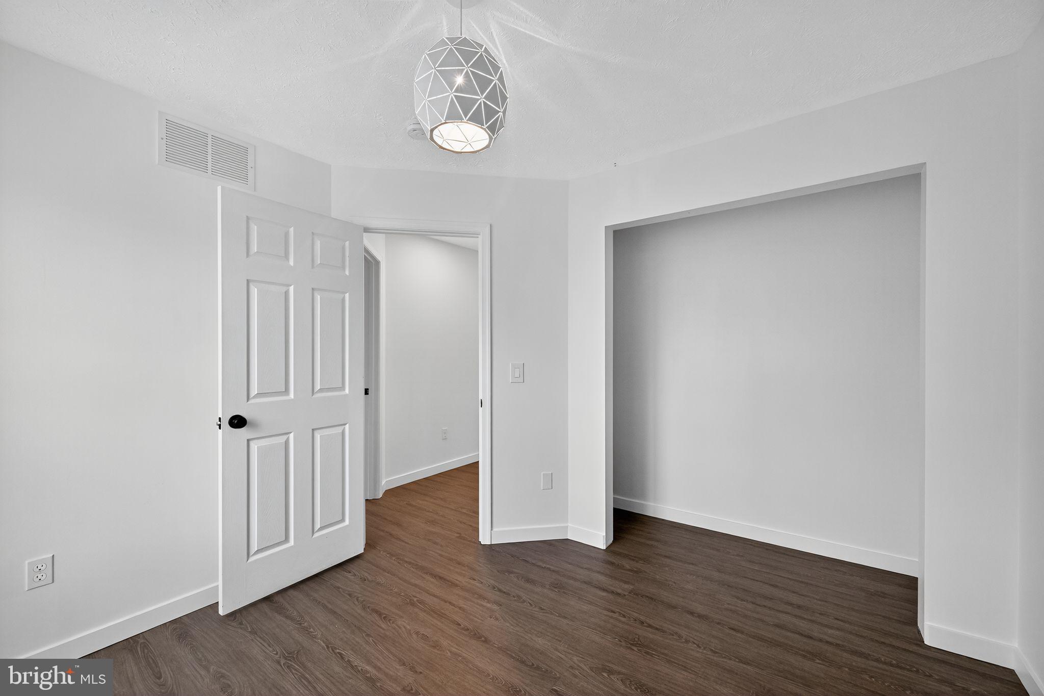 EBAUGHS CREEK - Residential