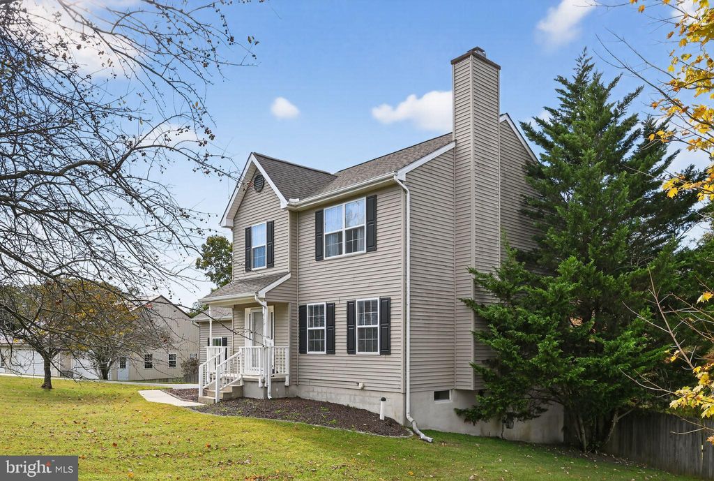 Photo of 231 Cool Spring Lane, STEWARTSTOWN, PA 17363 (MLS # PAYK2090320)