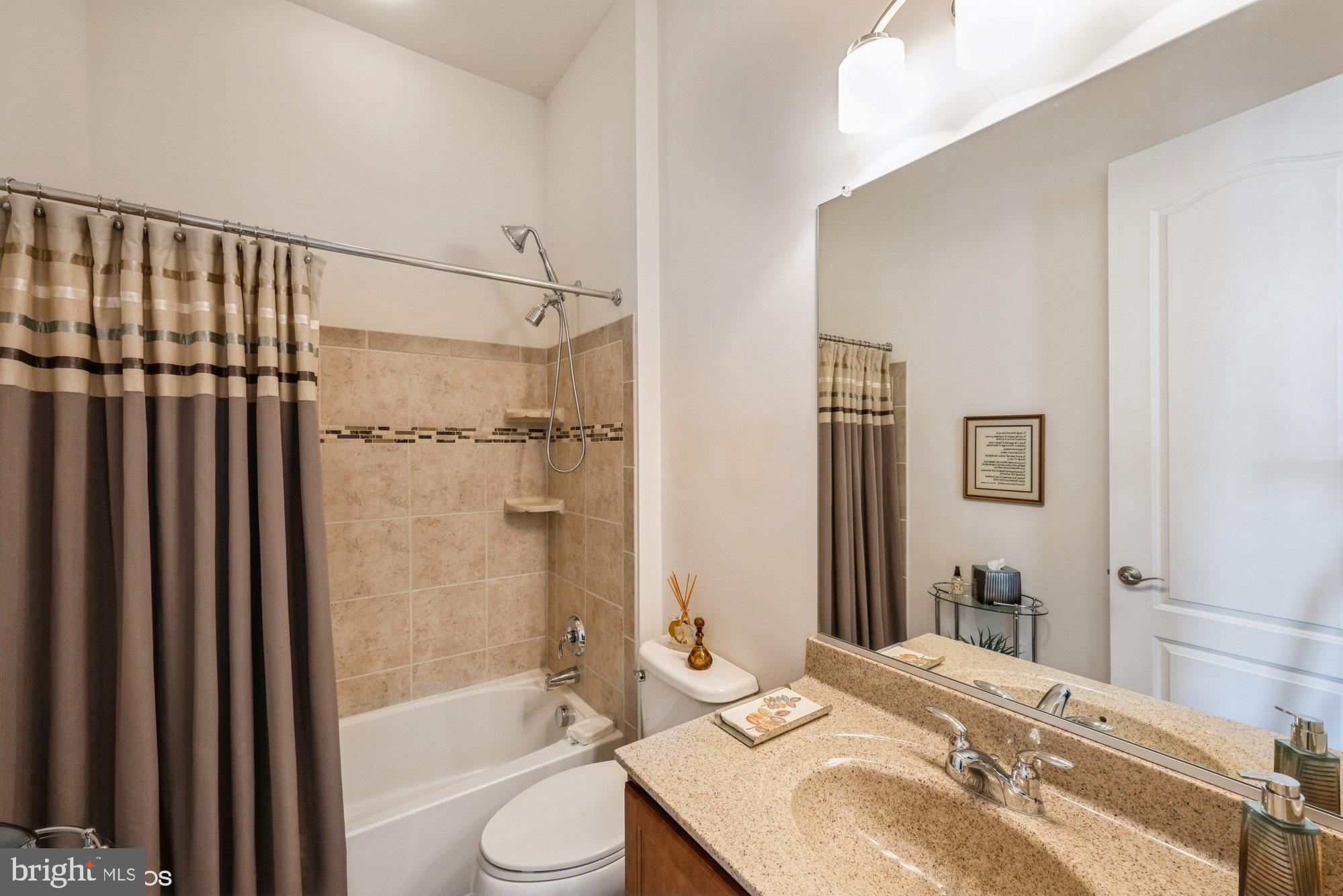 REGENCY AT CHANCELLORSVILLE - Residential