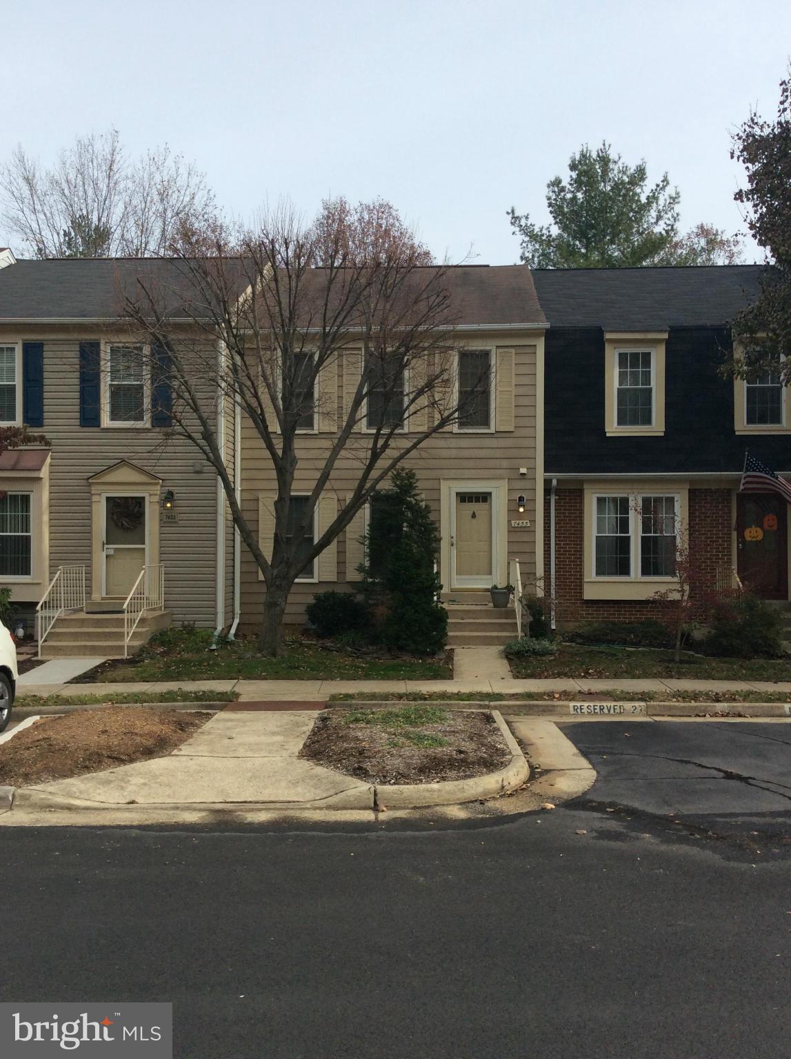 HAYFIELD VIEW - Residential Lease