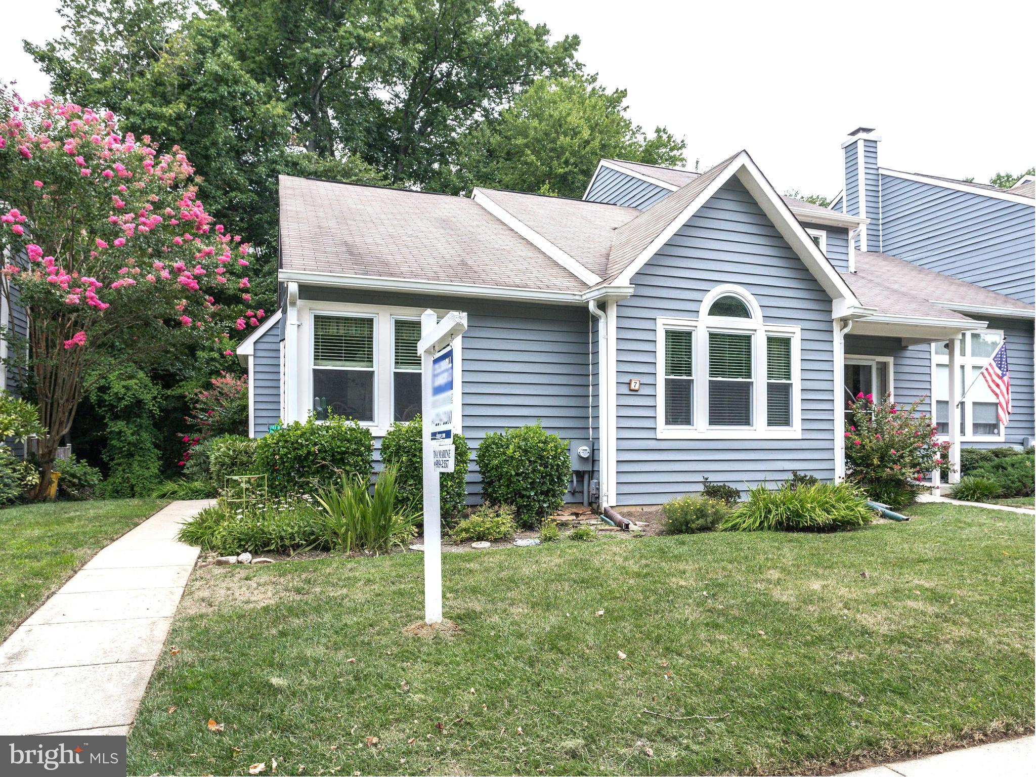 HUNT MEADOW - Residential