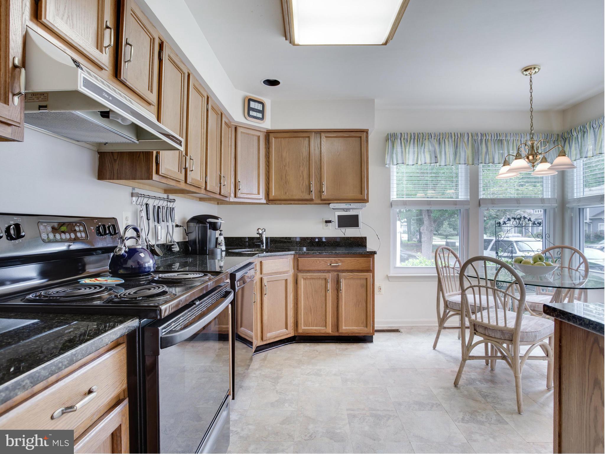 HUNT MEADOW - Residential