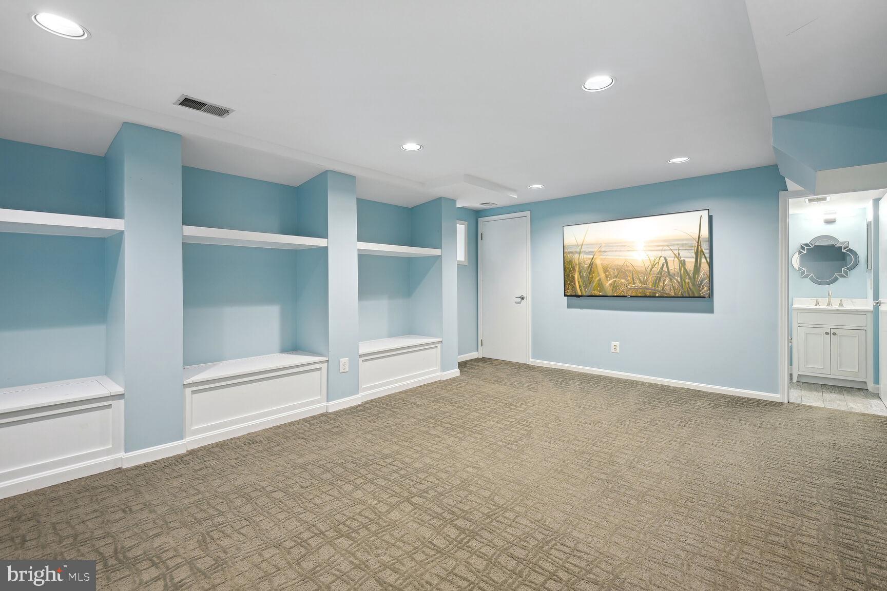 WINTERSET - Residential