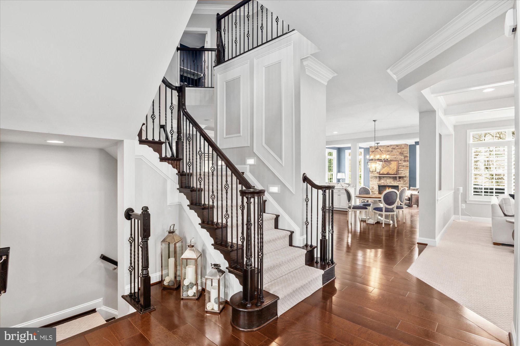 SHAKER KNOLLS - Residential