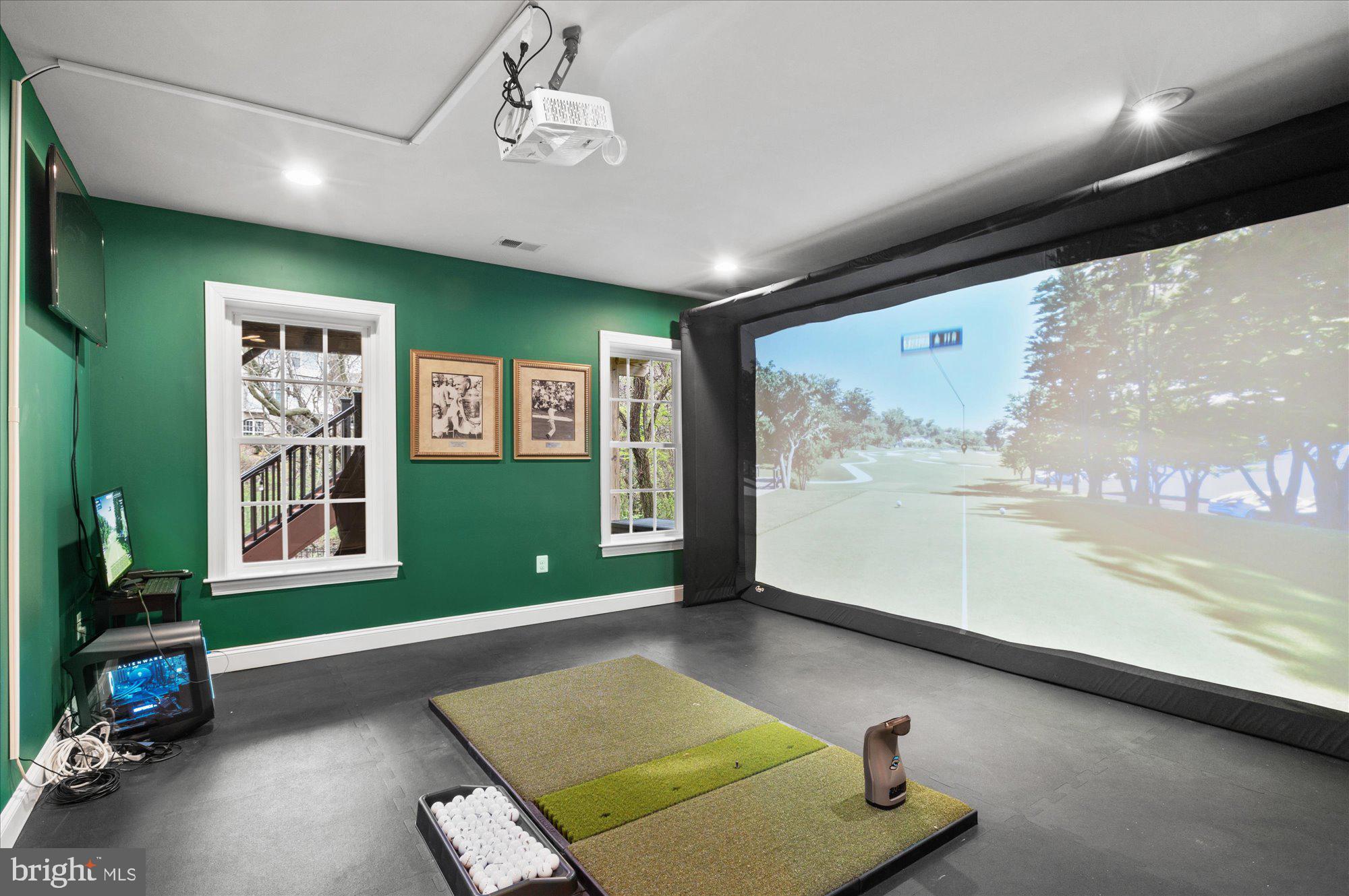 SHAKER KNOLLS - Residential