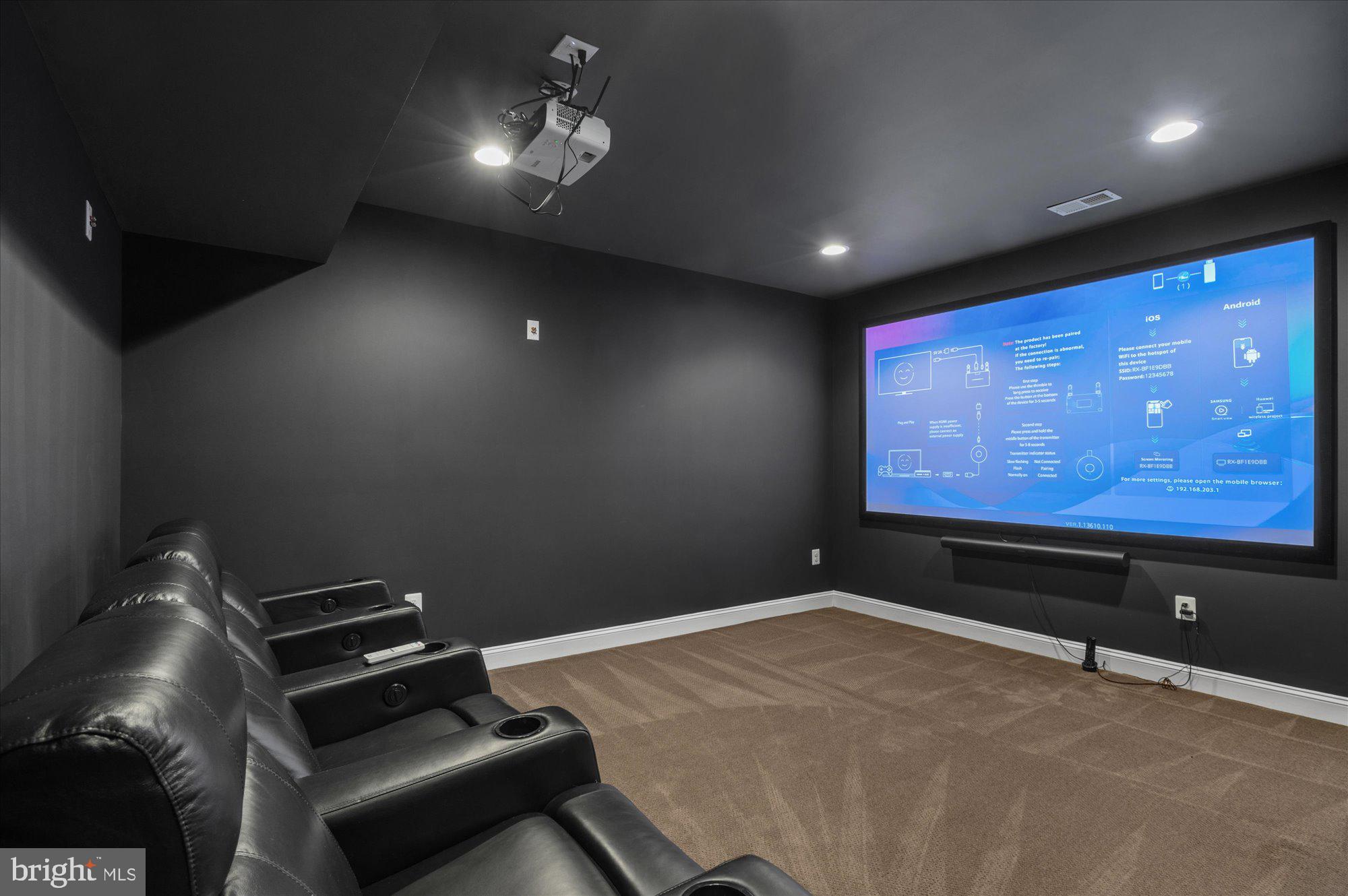 SHAKER KNOLLS - Residential