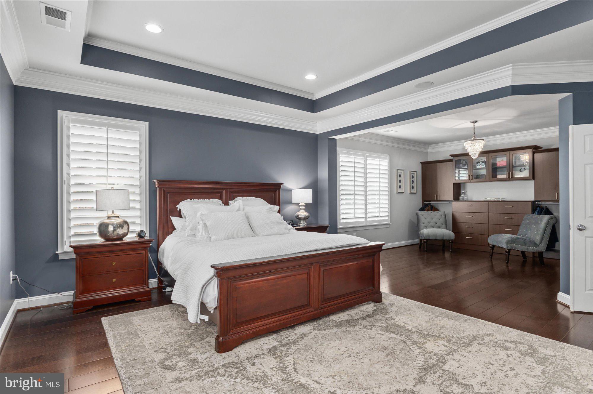 SHAKER KNOLLS - Residential