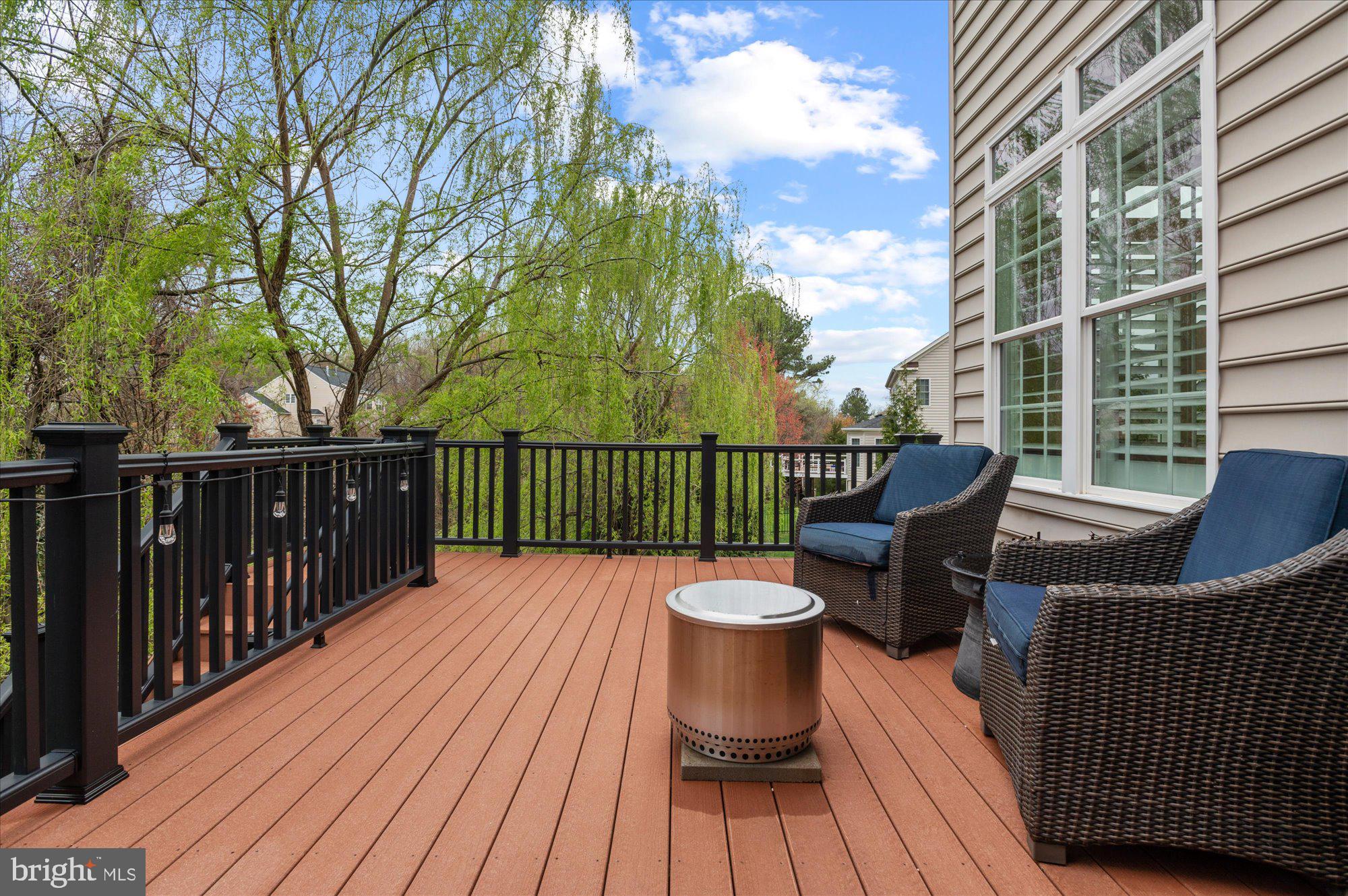 SHAKER KNOLLS - Residential