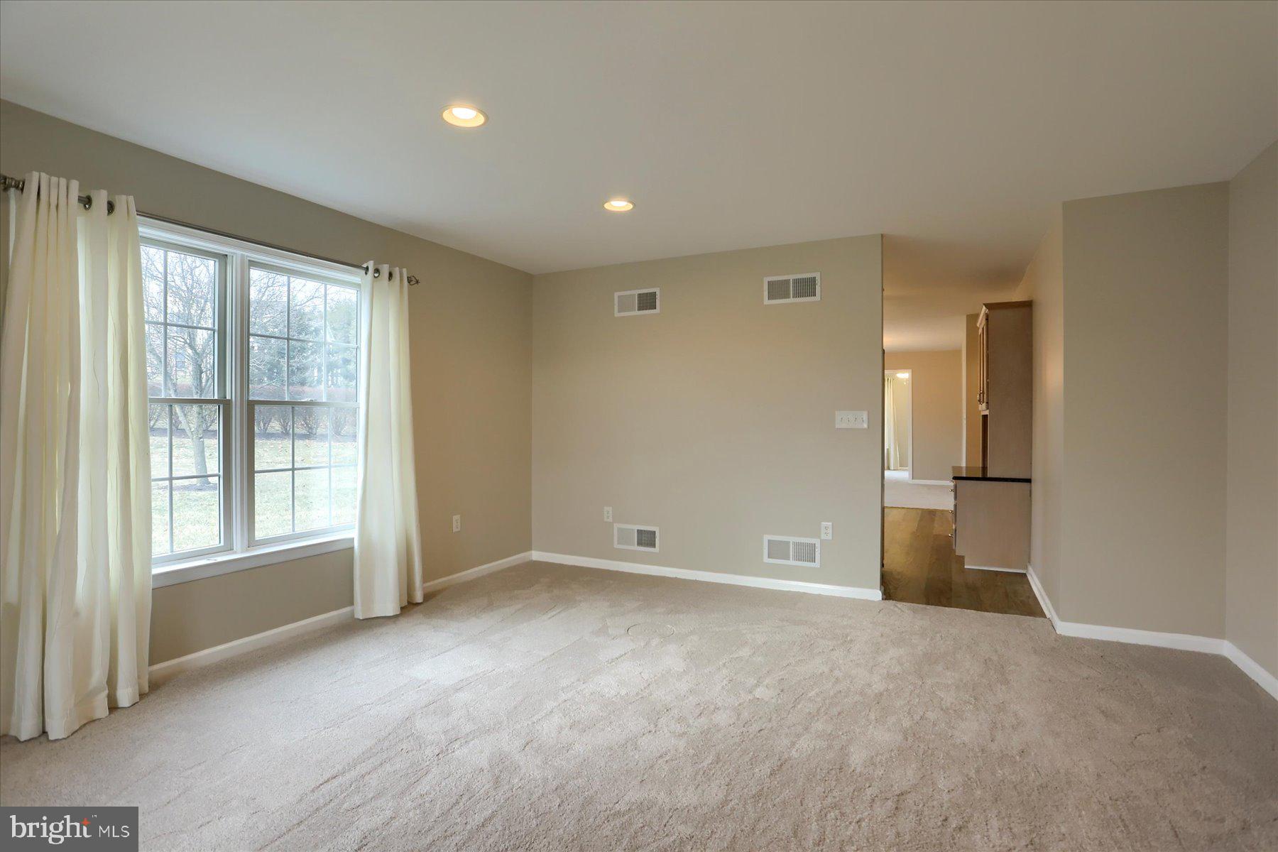 BENT CREEK CROSSING - Residential