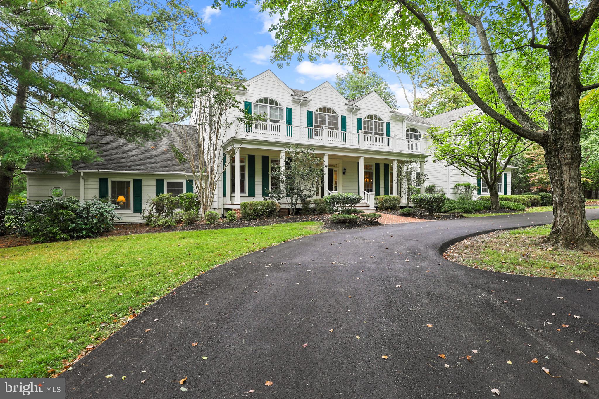 2218 CAVES ROAD