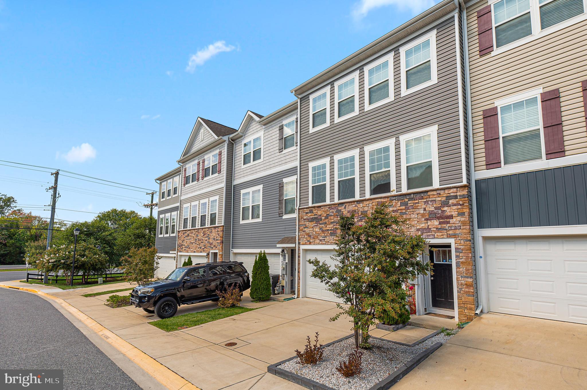 SEVERN MEADOWS - Residential