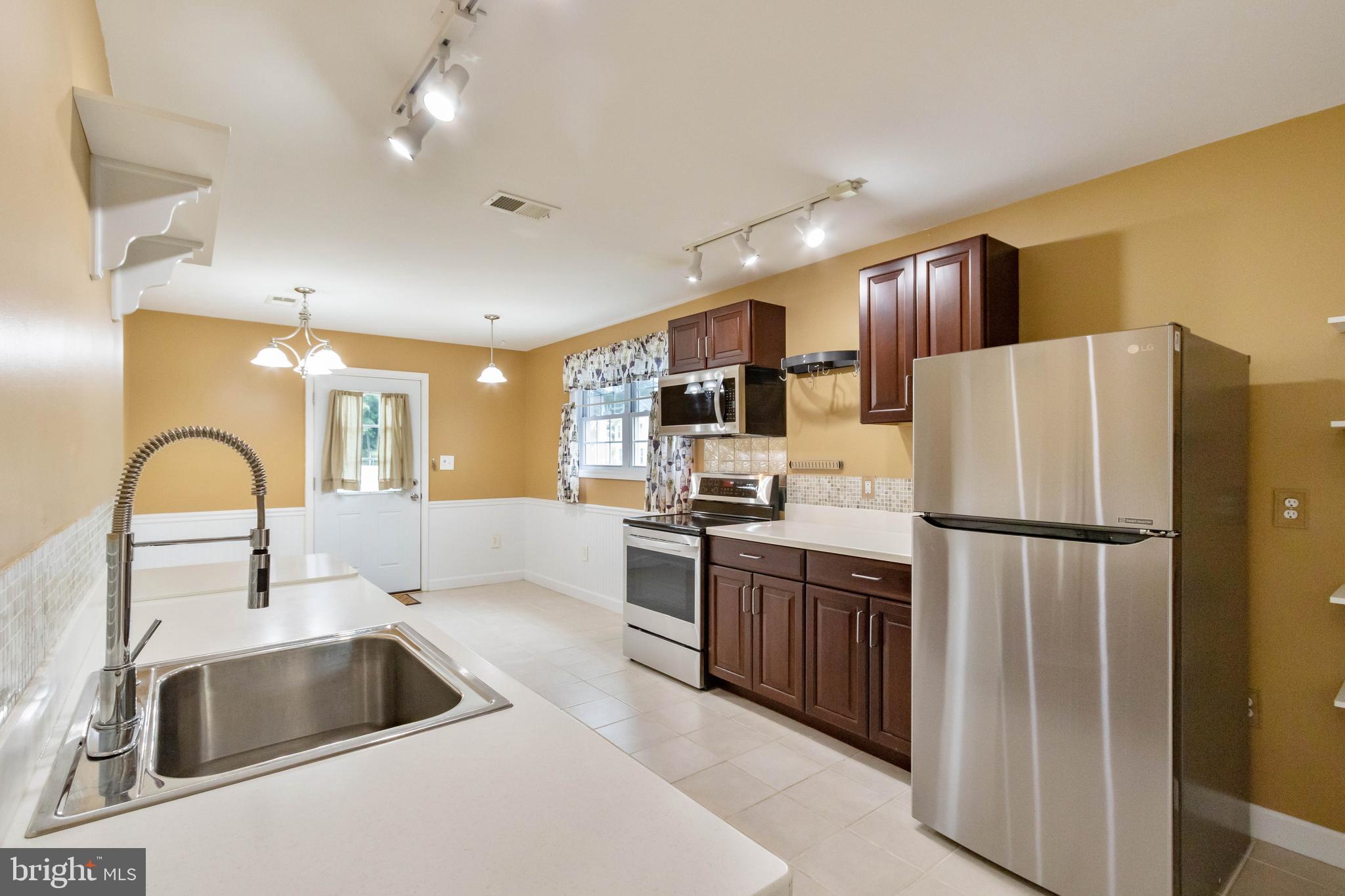 MANASSAS PARK - Residential