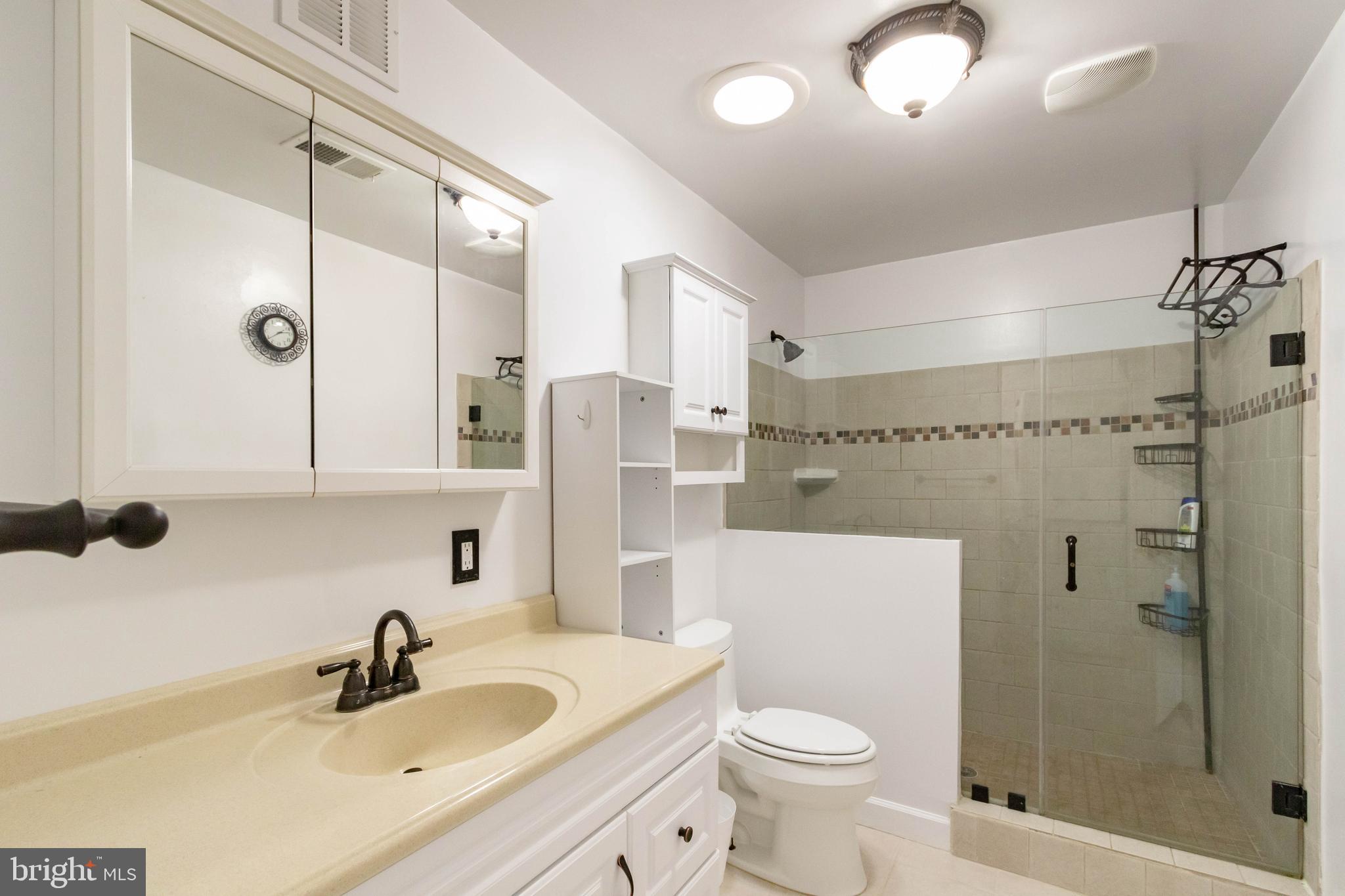 MANASSAS PARK - Residential