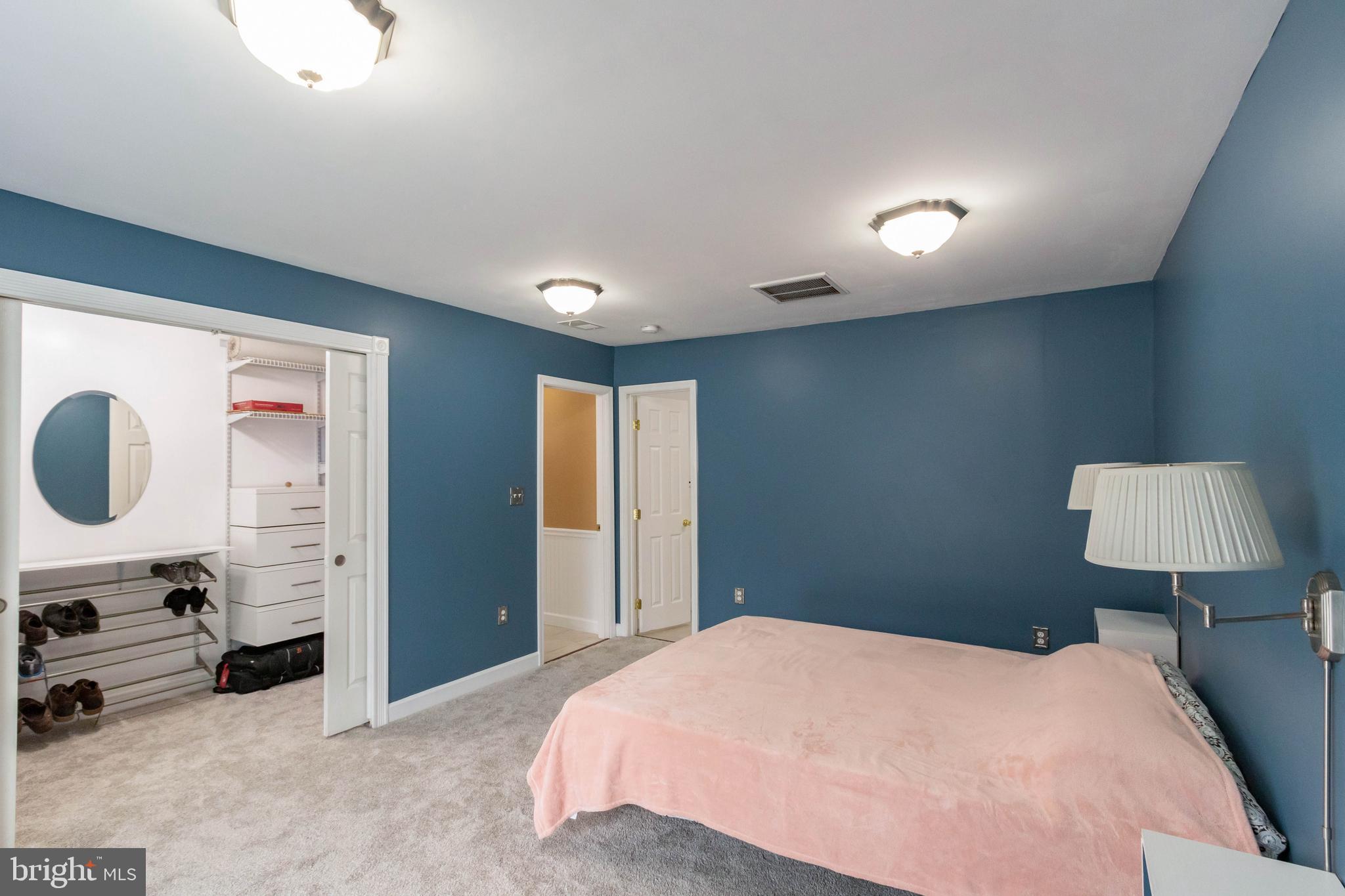 MANASSAS PARK - Residential